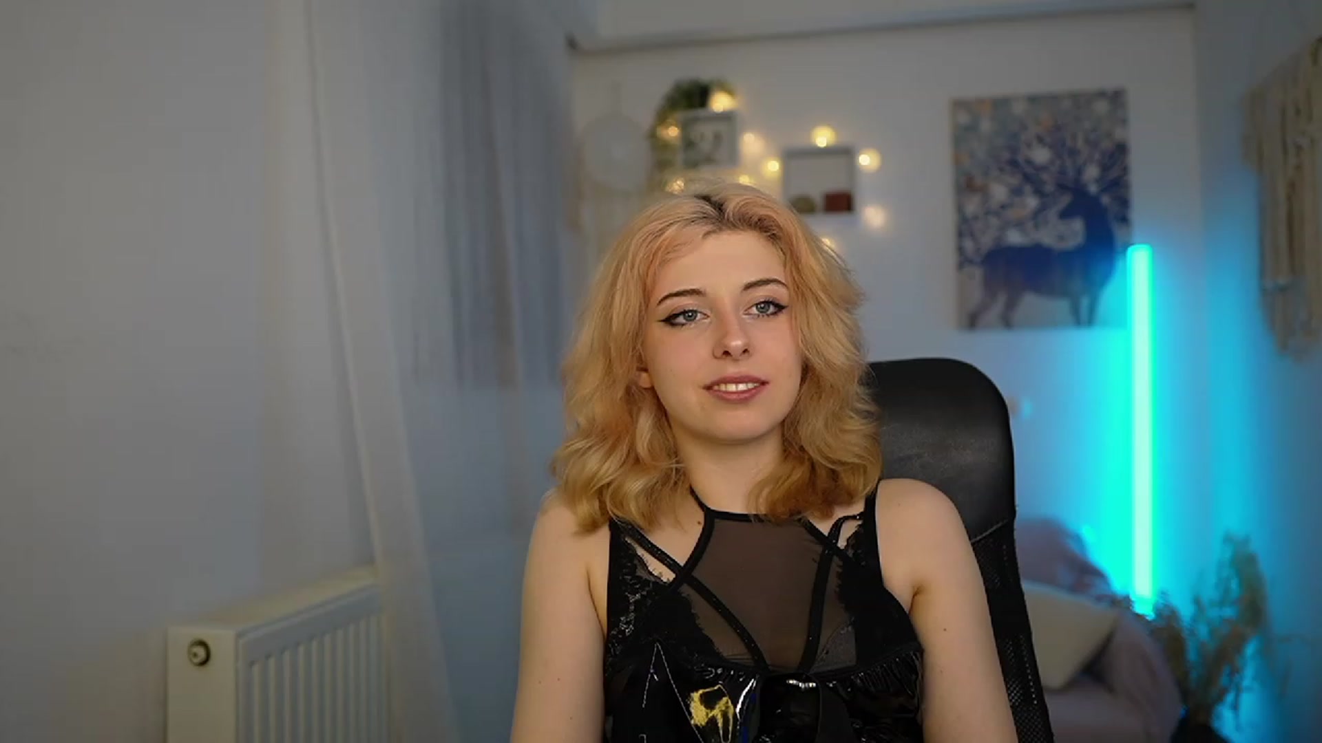 Gallery image thumbnail from Allice_Bong's myfreecams stream on, 03/07/2024, 20:31 image 6 of 20