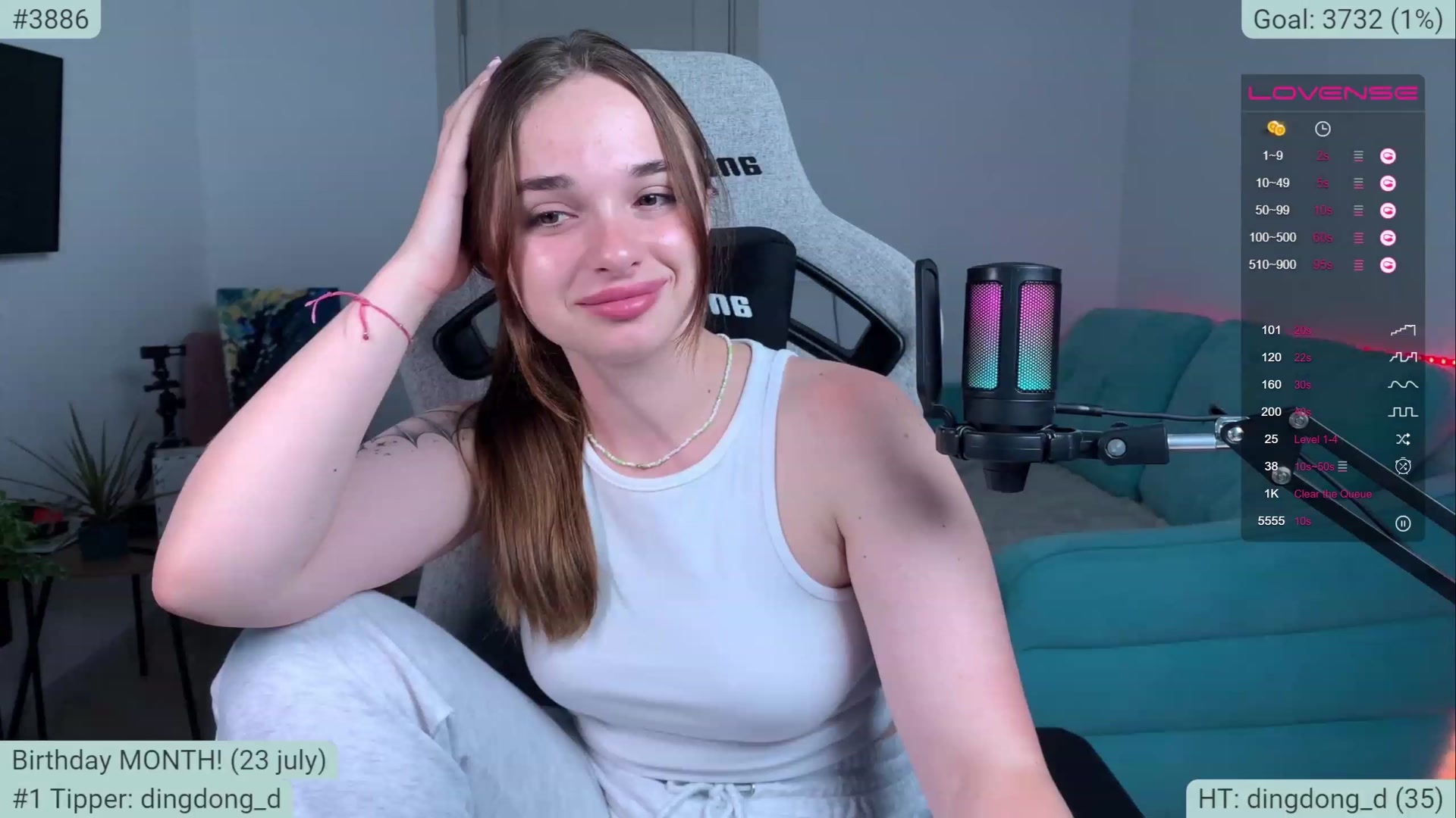 Gallery image thumbnail from Allice_Lyn's myfreecams stream on, 07/15/2023, 18:20 image 12 of 20