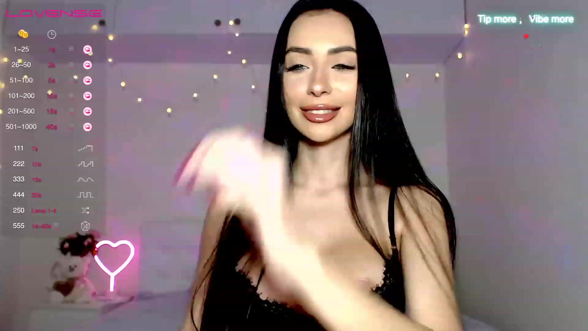 Gallery image thumbnail from Alliciya's myfreecams stream on, 12/02/2023, 15:57 image 10 of 20