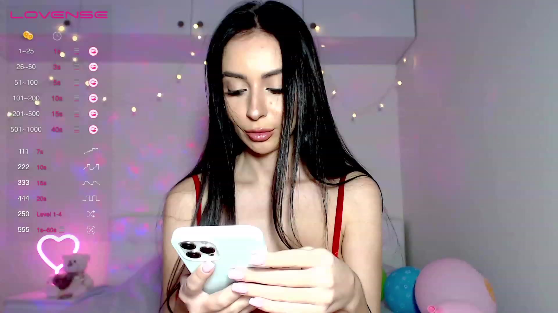 Gallery image thumbnail from Alliciya's myfreecams stream on, 12/25/2023, 18:00 image 15 of 20