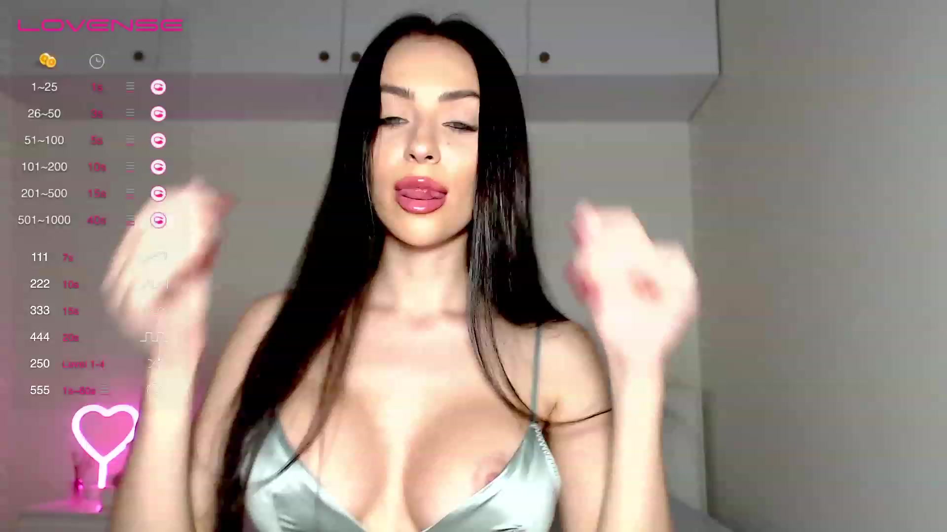 Gallery image thumbnail from Alliciya's myfreecams stream on, 02/12/2024, 20:38 image 3 of 20