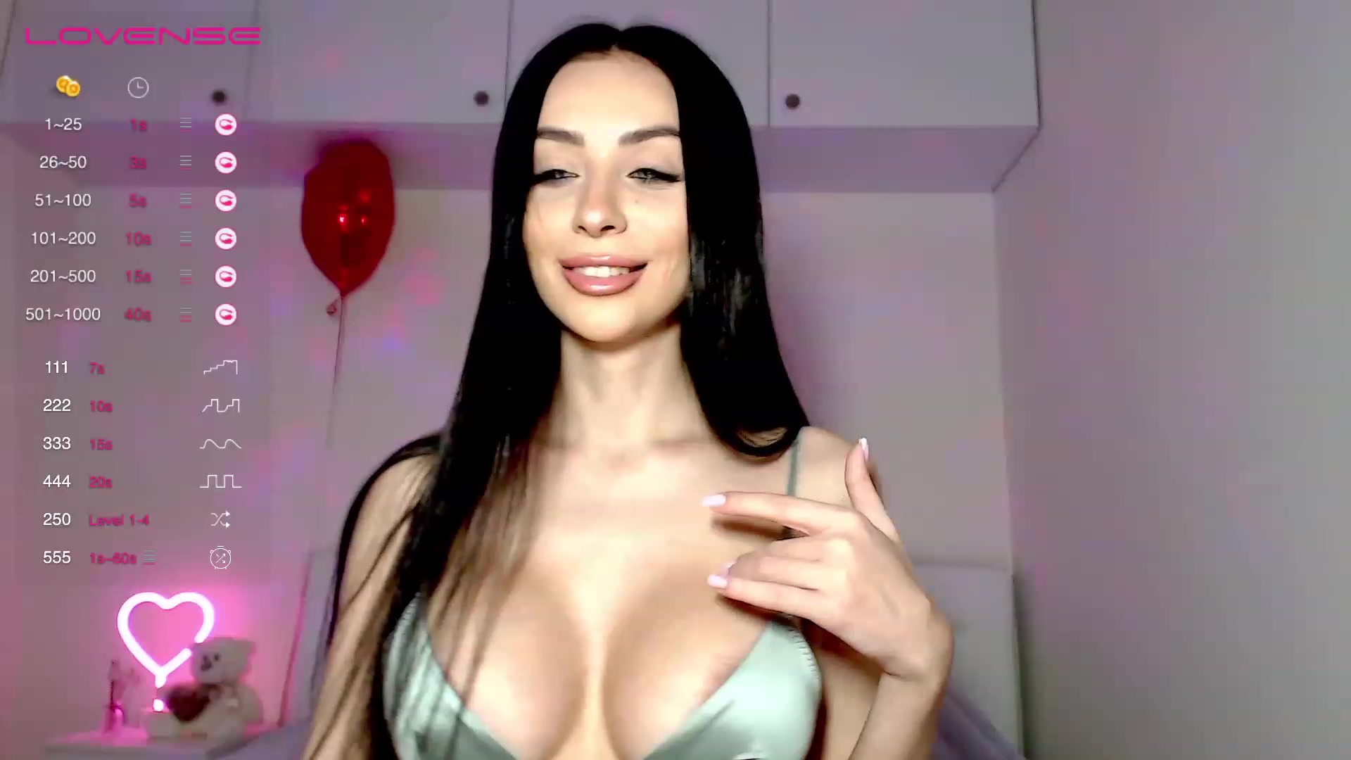 Gallery image thumbnail from Alliciya's myfreecams stream on, 03/08/2024, 15:00 image 9 of 20