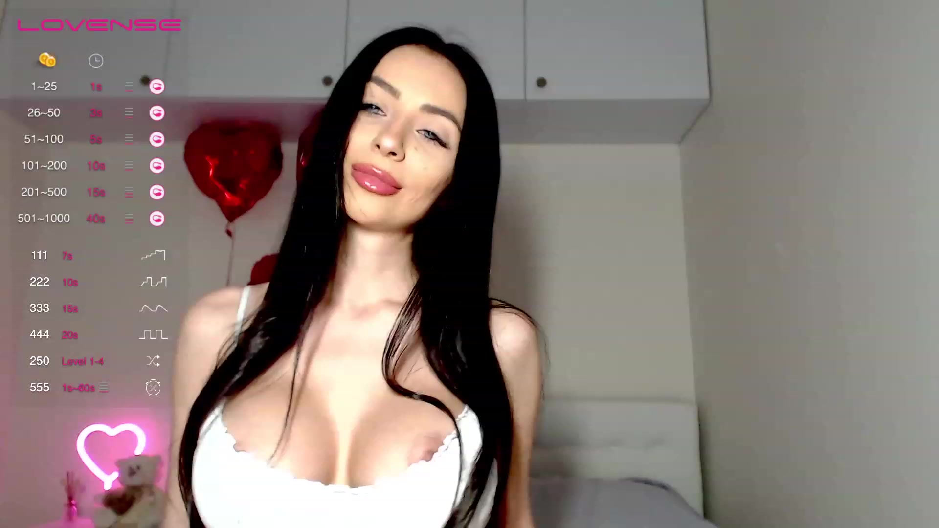 Gallery image thumbnail from Alliciya's myfreecams stream on, 03/09/2024, 15:56 image 13 of 20