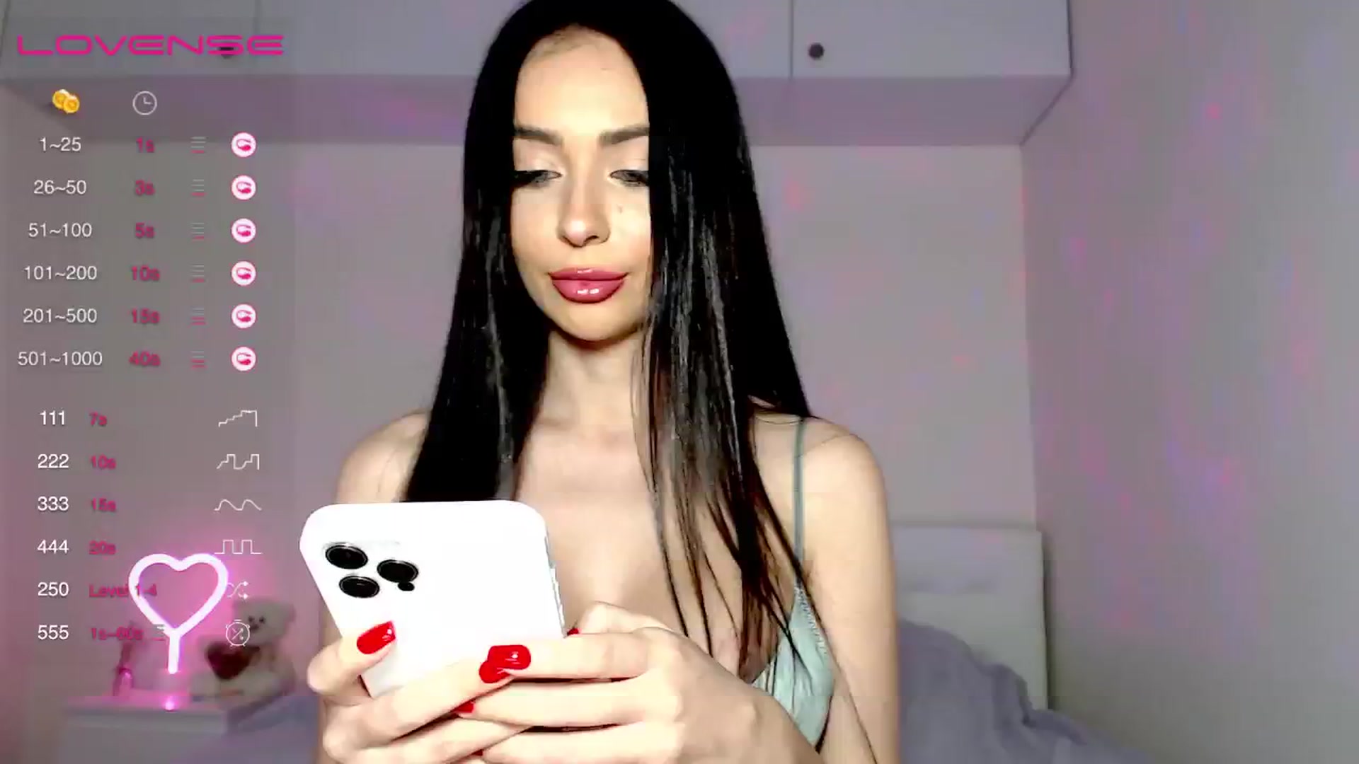 Gallery image thumbnail from Alliciya's myfreecams stream on, 04/16/2024, 17:19 image 15 of 20