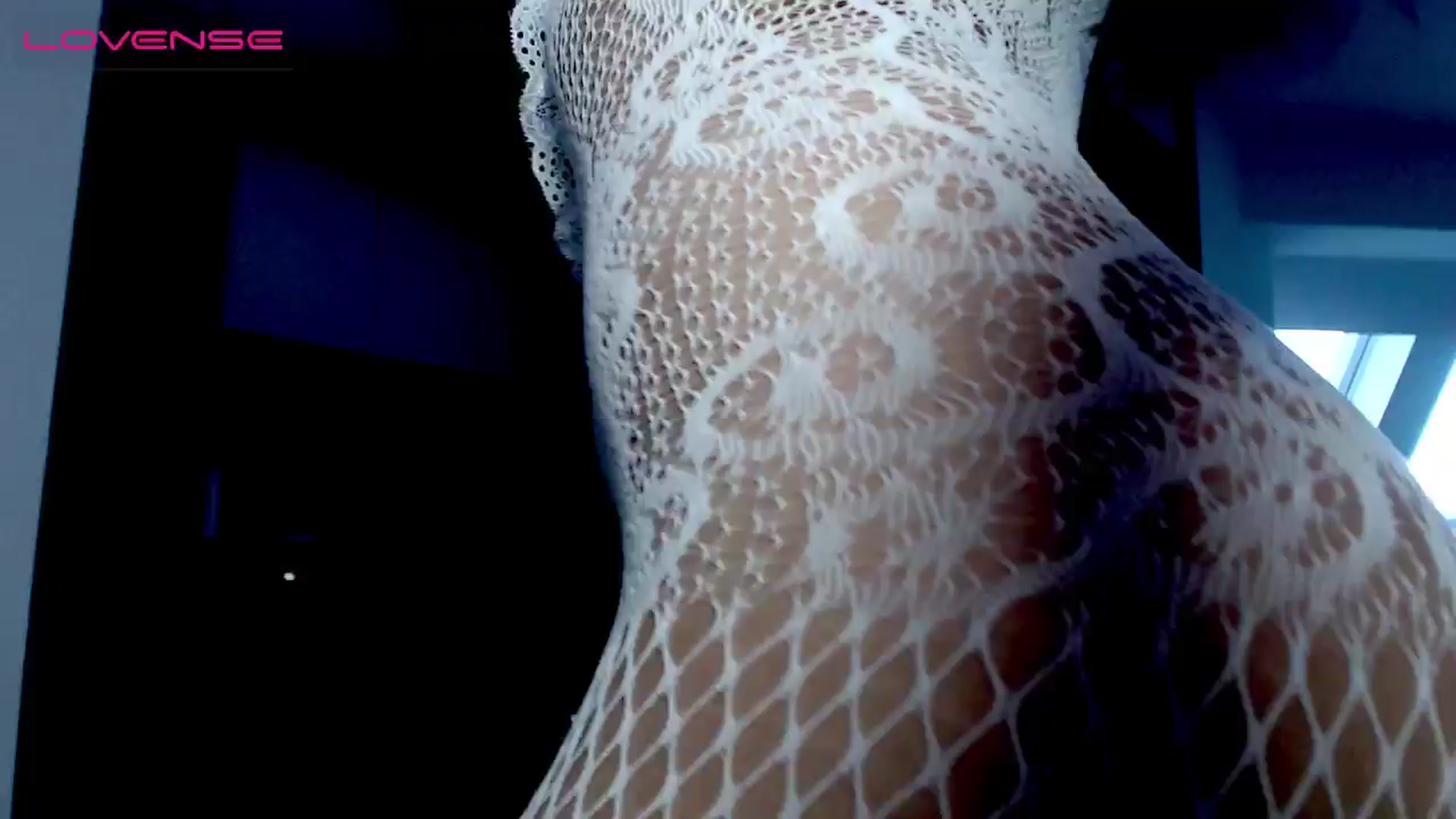 Gallery image thumbnail from Alliciya's myfreecams stream on, 09/17/2024, 17:27 image 18 of 20