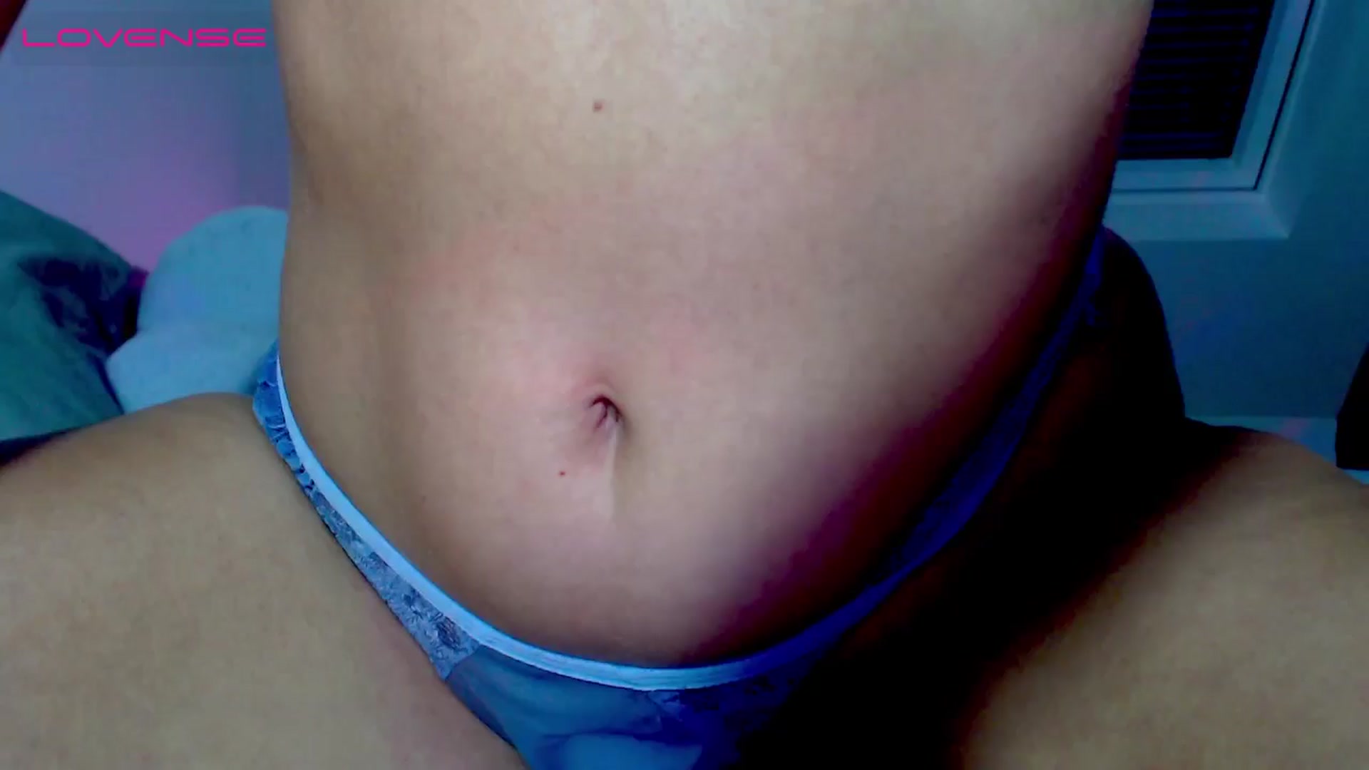 Gallery image thumbnail from Alliciya's myfreecams stream on, 10/09/2024, 20:01 image 9 of 20
