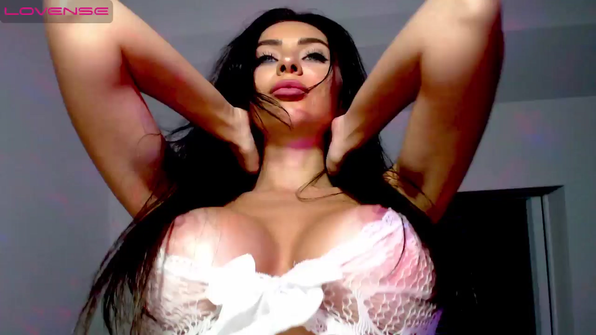 Gallery image thumbnail from Alliciya's myfreecams stream on, 10/27/2024, 22:04 image 16 of 20