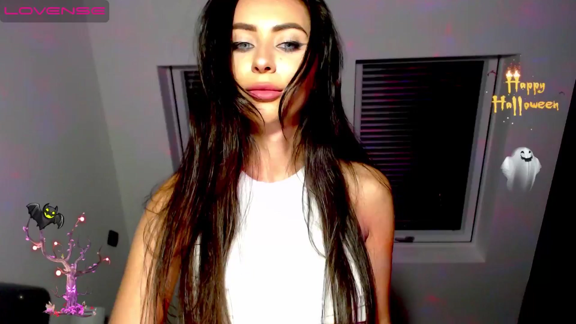 Gallery image thumbnail from Alliciya's myfreecams stream on, 11/01/2024, 21:03 image 5 of 20