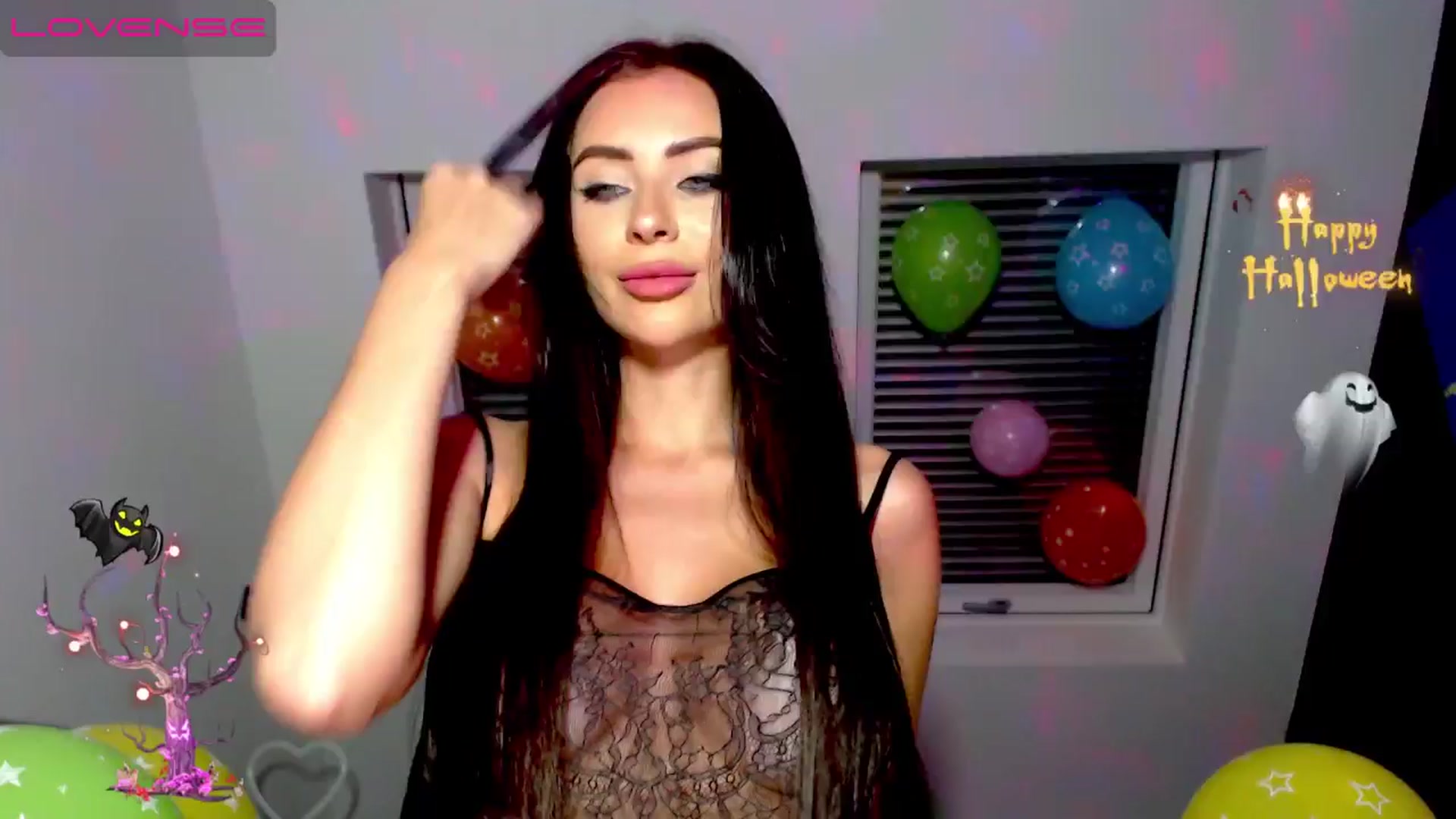 Gallery image thumbnail from Alliciya's myfreecams stream on, 11/02/2024, 20:42 image 8 of 20