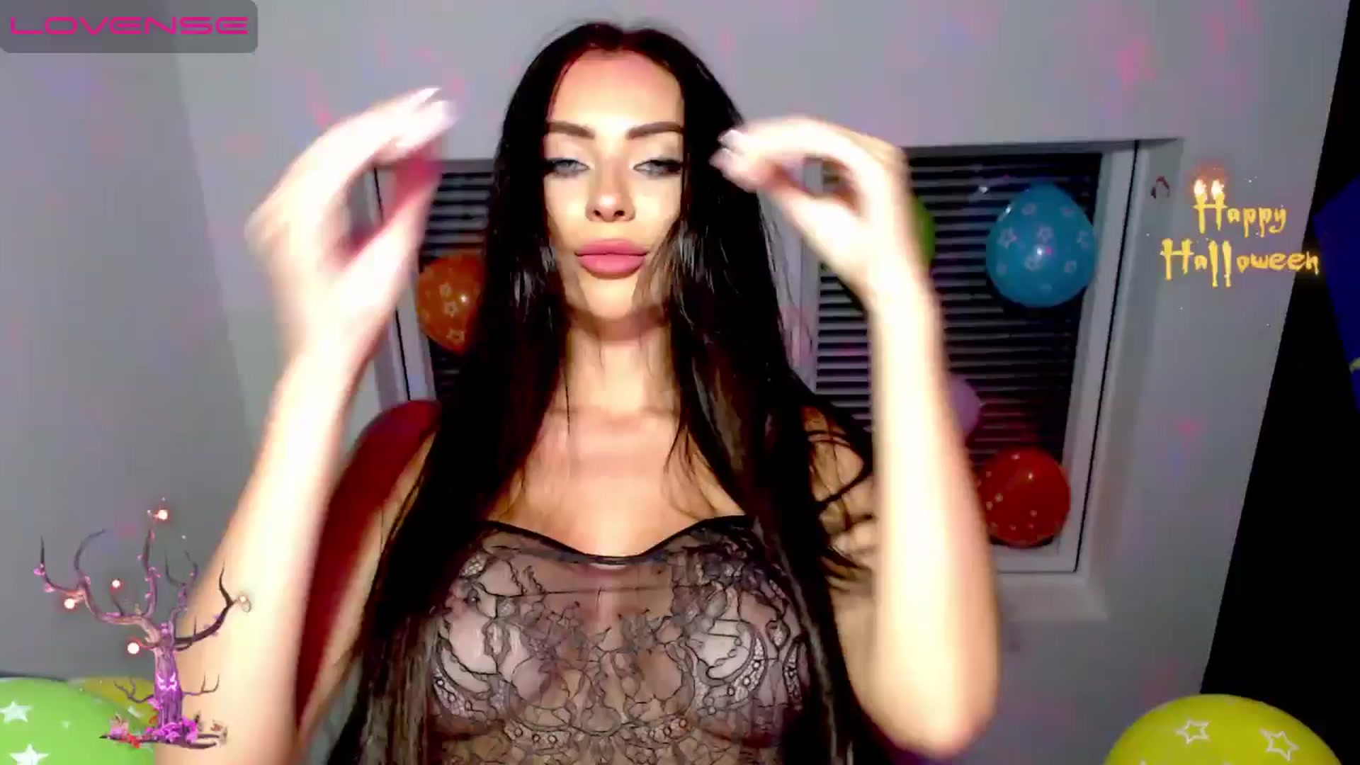 Gallery image thumbnail from Alliciya's myfreecams stream on, 11/02/2024, 20:42 image 15 of 20