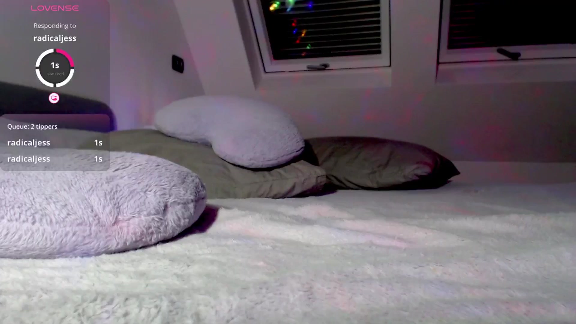 Gallery image thumbnail from Alliciya's myfreecams stream on, 12/15/2024, 01:25 image 18 of 20
