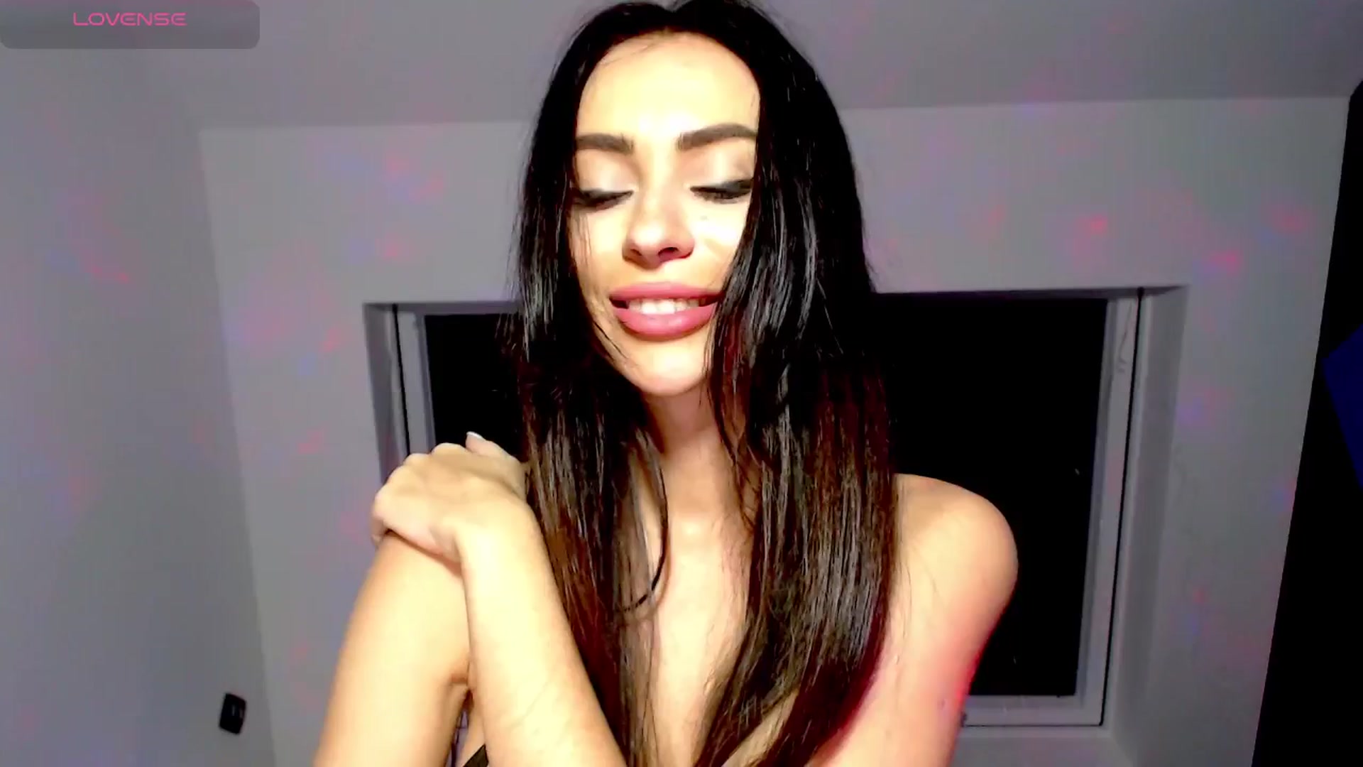 Gallery image thumbnail from Alliciya's myfreecams stream on, 12/23/2024, 24:37 image 20 of 20