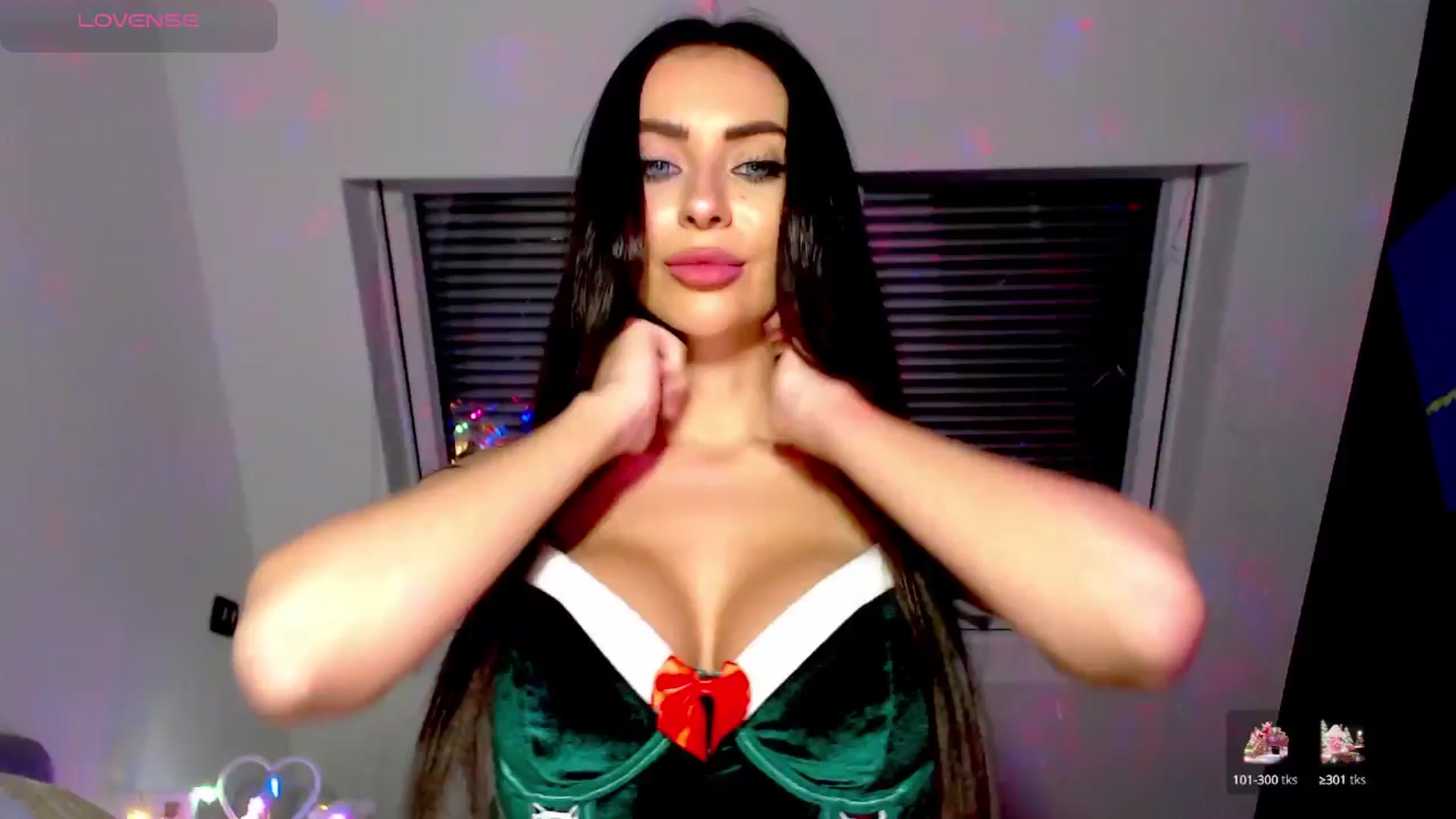 Gallery image thumbnail from Alliciya's myfreecams stream on, 12/24/2024, 20:57 image 1 of 20
