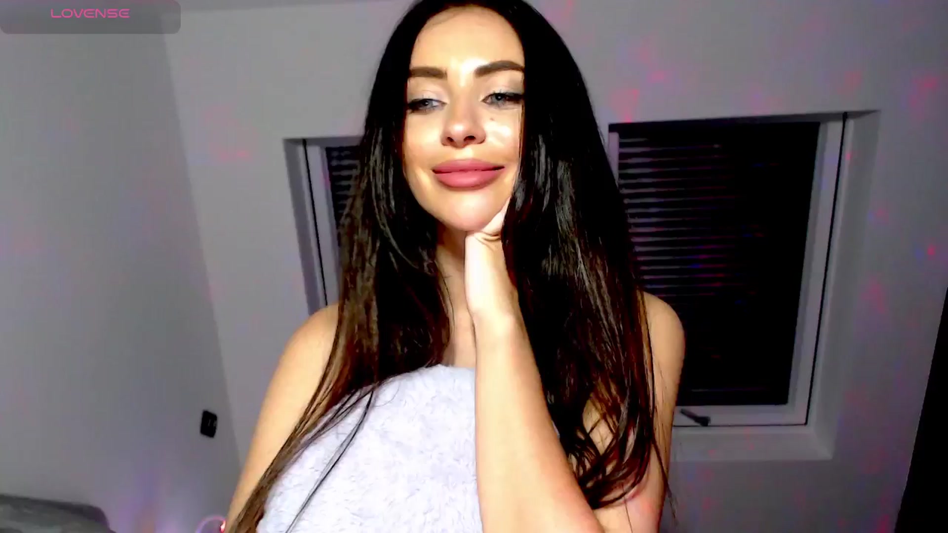 Gallery image thumbnail from Alliciya's myfreecams stream on, 01/09/2025, 24:29 image 20 of 20