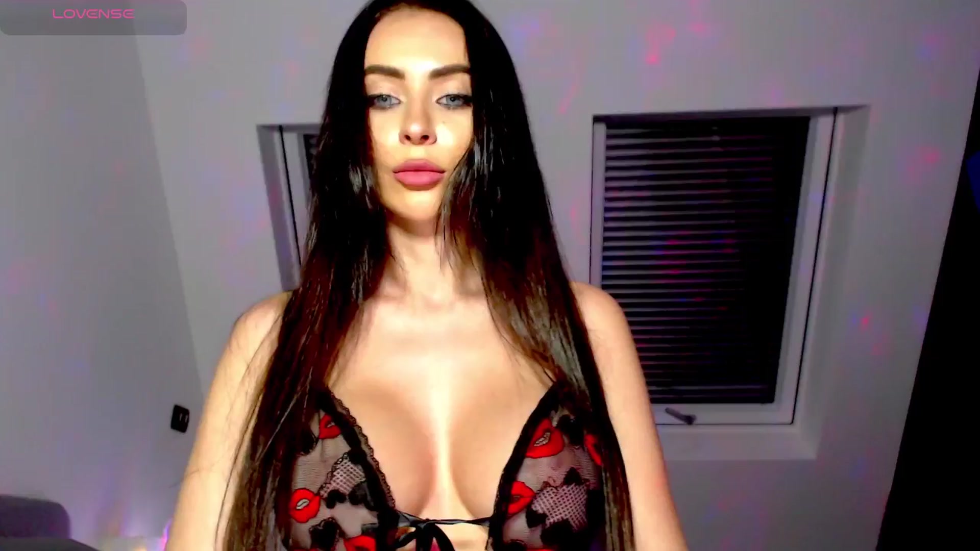 Gallery image thumbnail from Alliciya's myfreecams stream on, 01/12/2025, 21:21 image 5 of 20