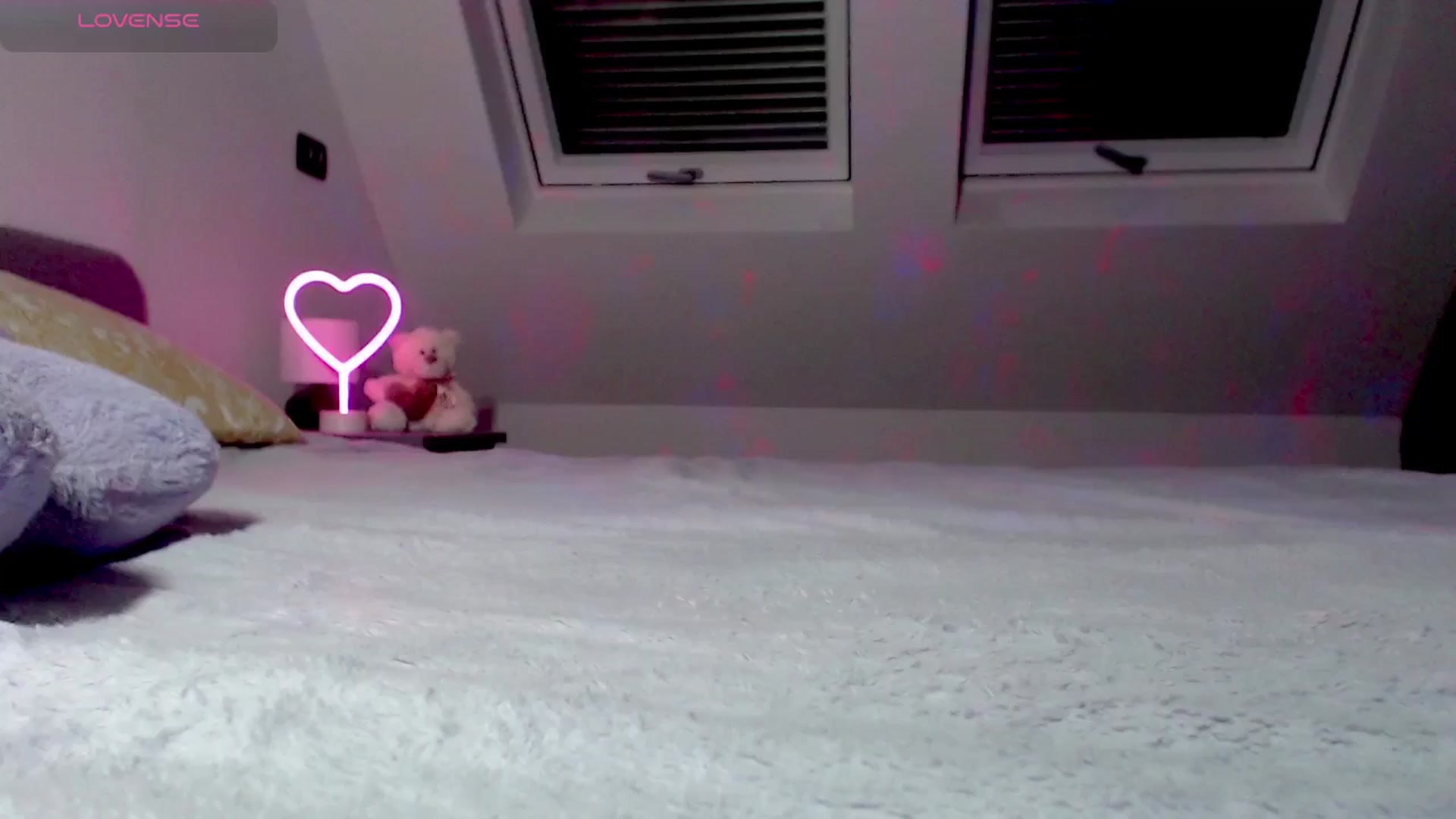 Gallery image thumbnail from Alliciya's myfreecams stream on, 01/19/2025, 22:53 image 7 of 20