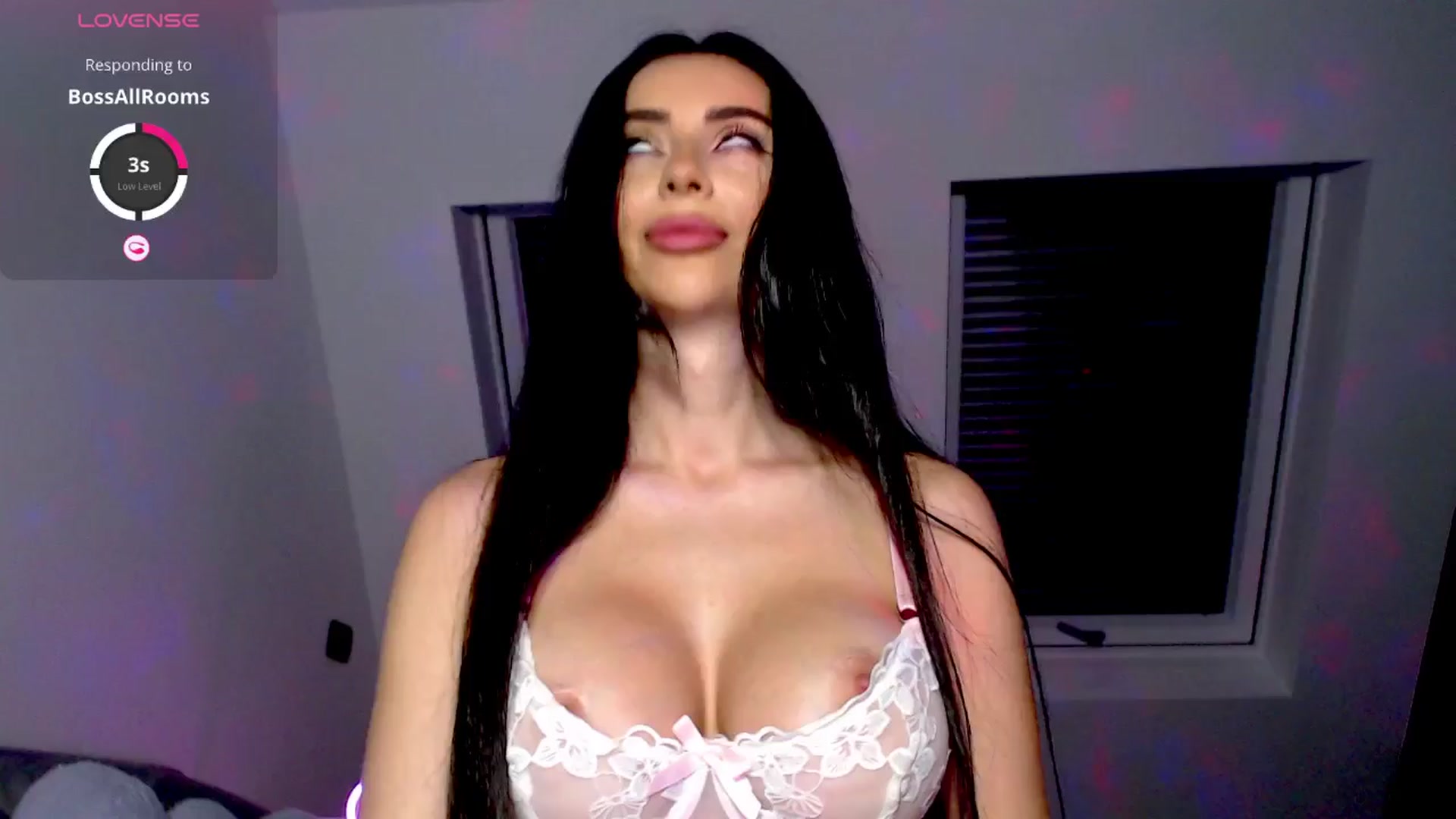 Gallery image thumbnail from Alliciya's myfreecams stream on, 01/31/2025, 20:03 image 6 of 20