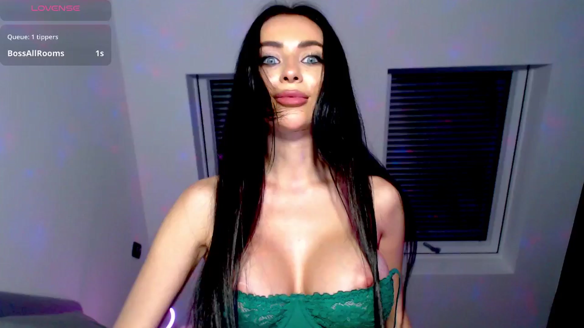 Gallery image thumbnail from Alliciya's myfreecams stream on, 02/02/2025, 02:34 image 6 of 20