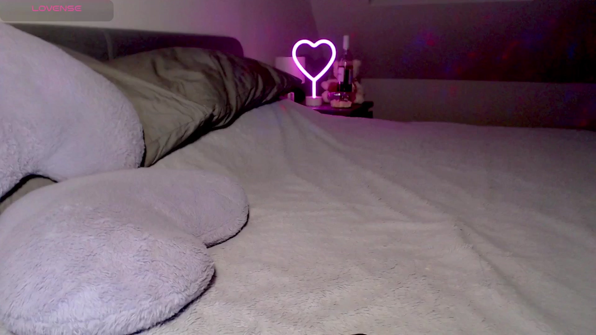 Gallery image thumbnail from Alliciya's myfreecams stream on, 02/05/2025, 02:35 image 16 of 20