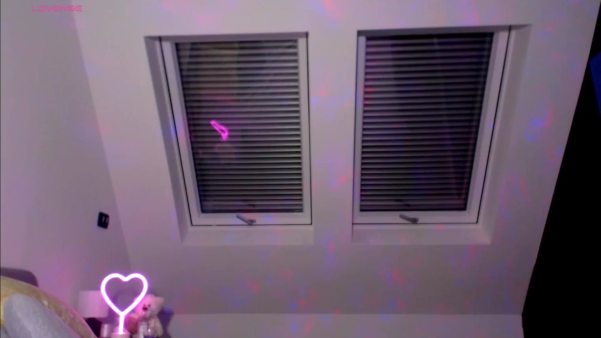 Gallery image thumbnail from Alliciya's myfreecams stream on, 06/06/2025, 18:24 image 7 of 20