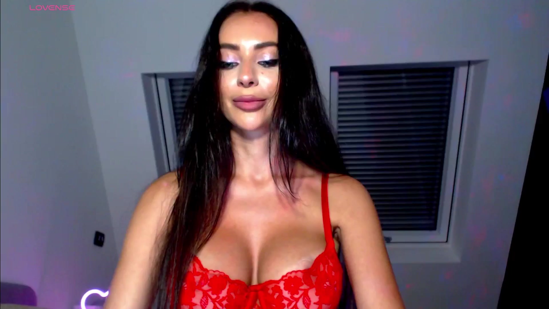 Gallery image thumbnail from Alliciya's myfreecams stream on, 06/28/2025, 22:45 image 7 of 20