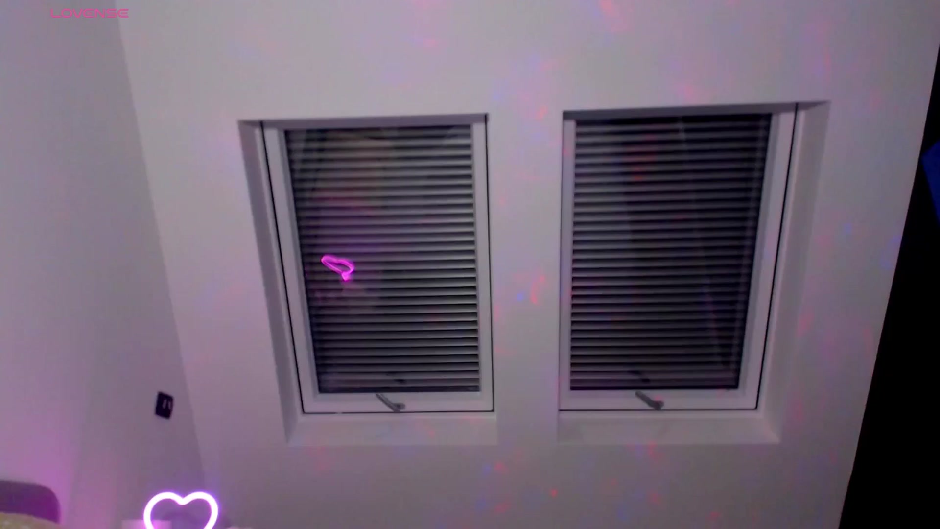 Gallery image thumbnail from Alliciya's myfreecams stream on, 06/29/2025, 19:41 image 1 of 20