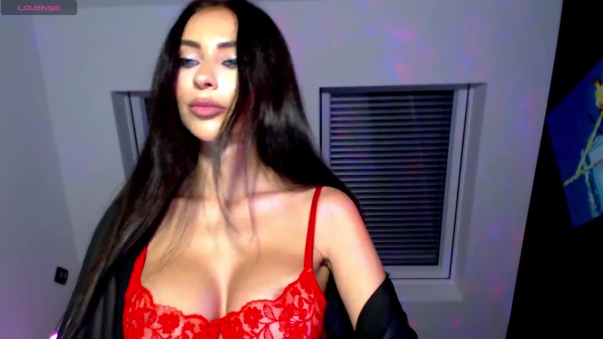 Gallery image thumbnail from Alliciya's myfreecams stream on, 07/19/2025, 21:16 image 11 of 20