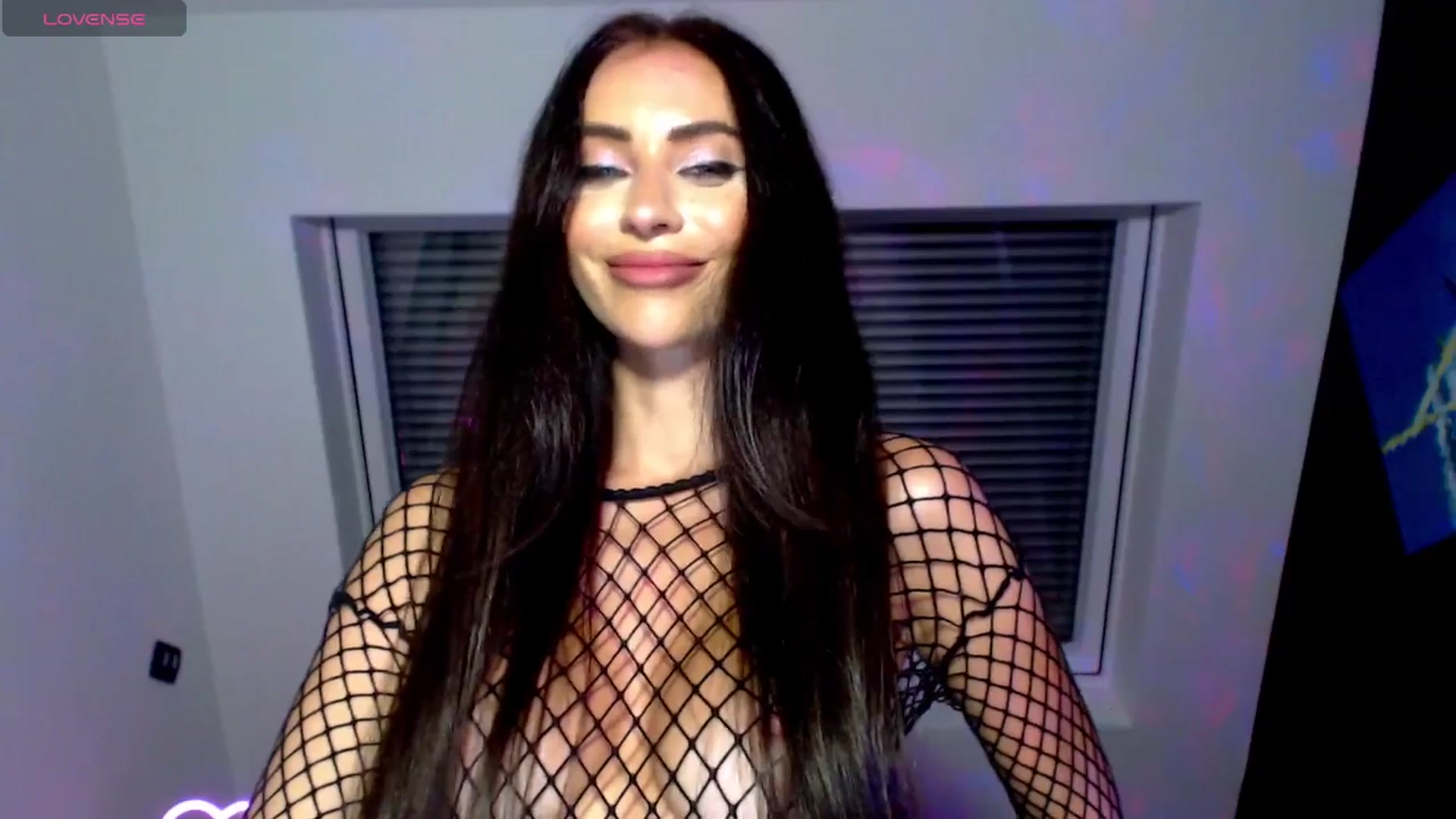 Gallery image thumbnail from Alliciya's myfreecams stream on, 07/27/2025, 21:15 image 14 of 20