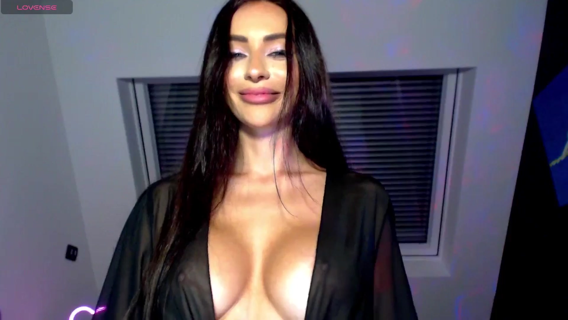 Gallery image thumbnail from Alliciya's myfreecams stream on, 08/09/2025, 17:08 image 15 of 20