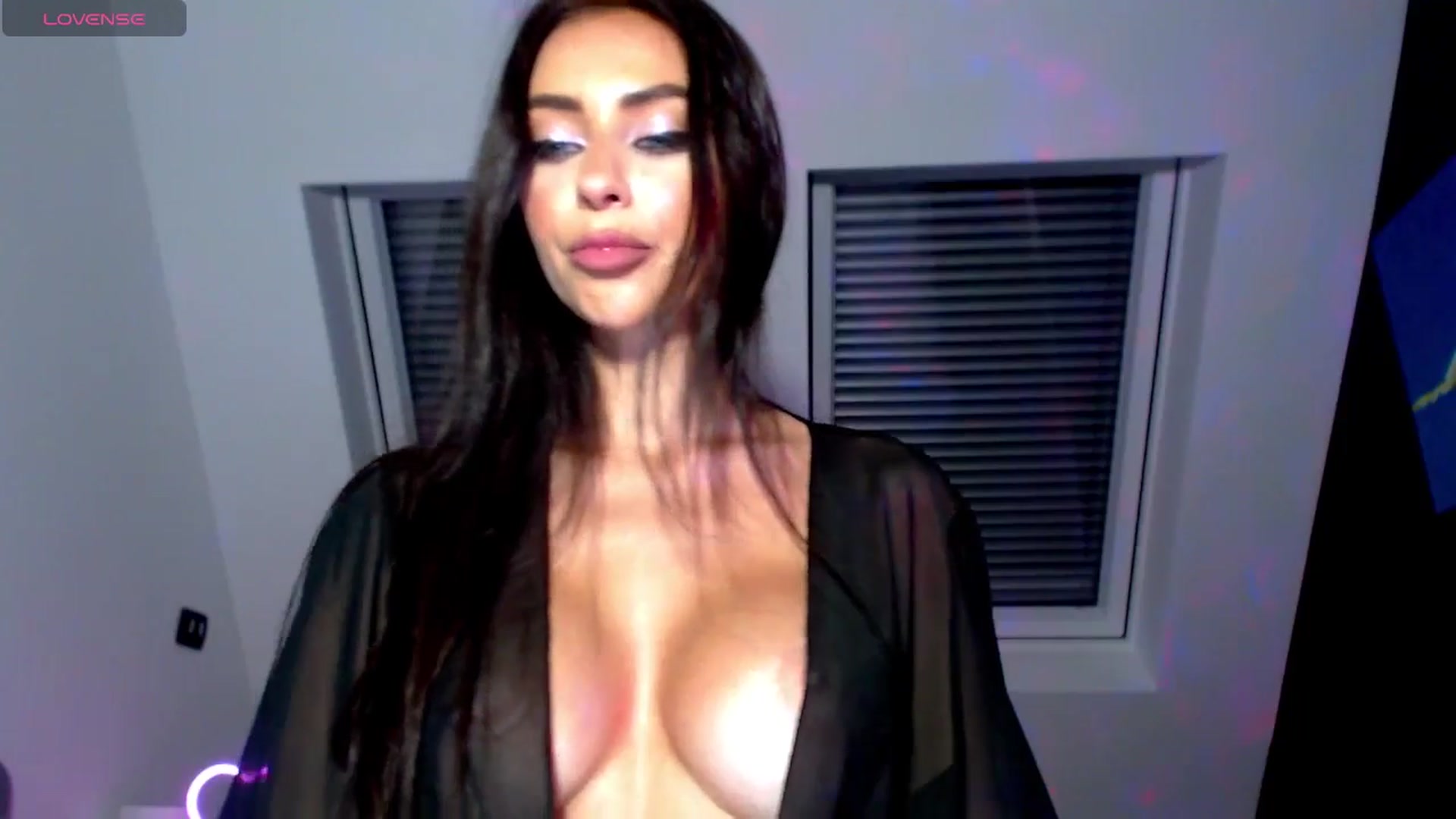 Gallery image thumbnail from Alliciya's myfreecams stream on, 08/12/2025, 23:16 image 10 of 20