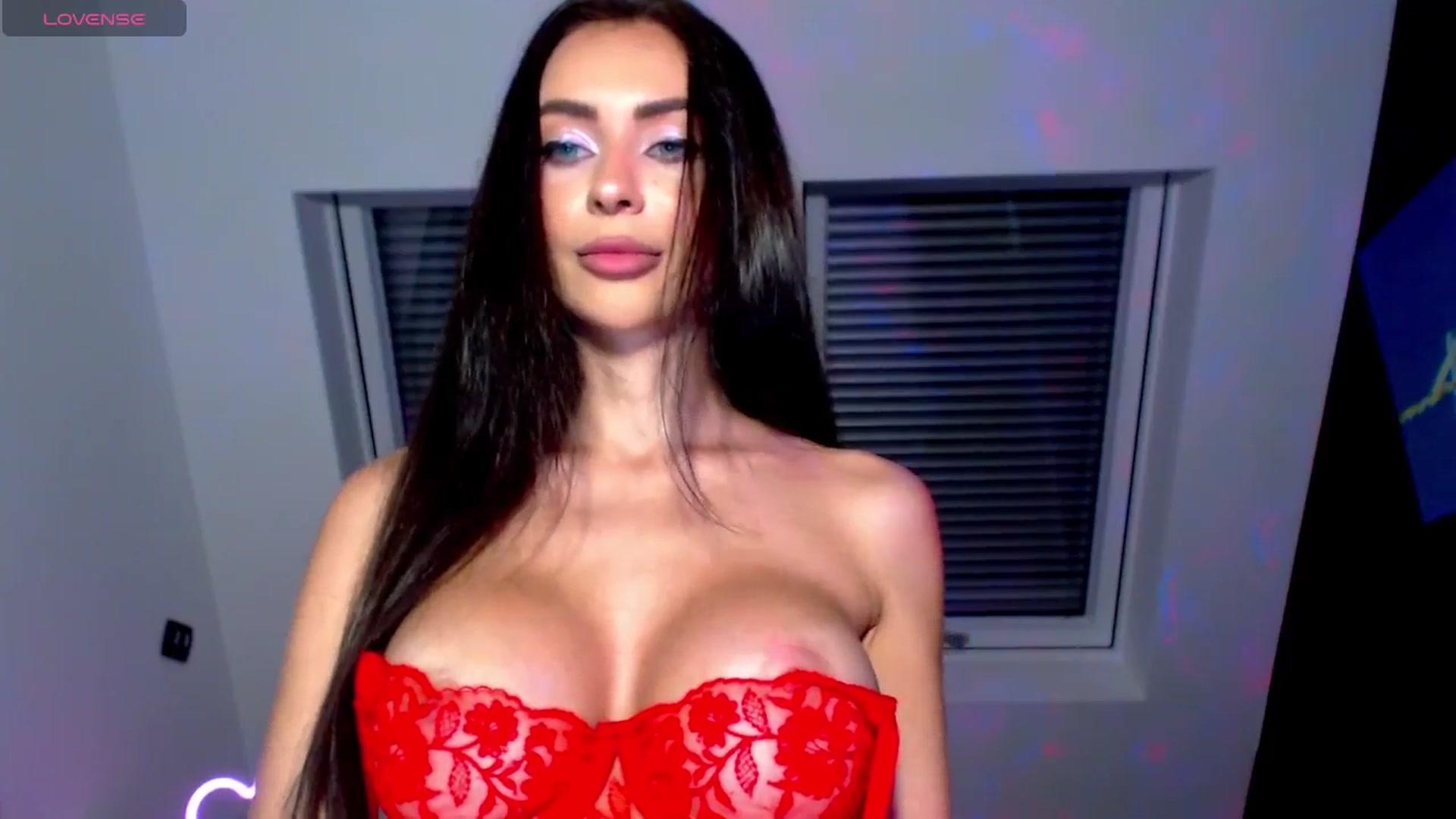 Gallery image thumbnail from Alliciya's myfreecams stream on, 08/14/2025, 18:11 image 10 of 20
