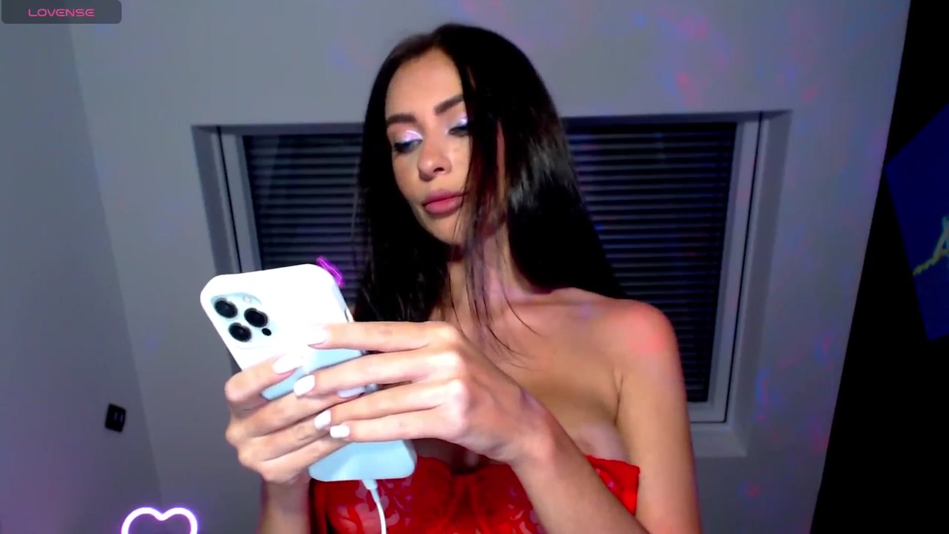 Gallery image thumbnail from Alliciya's myfreecams stream on, 08/14/2025, 18:11 image 19 of 20