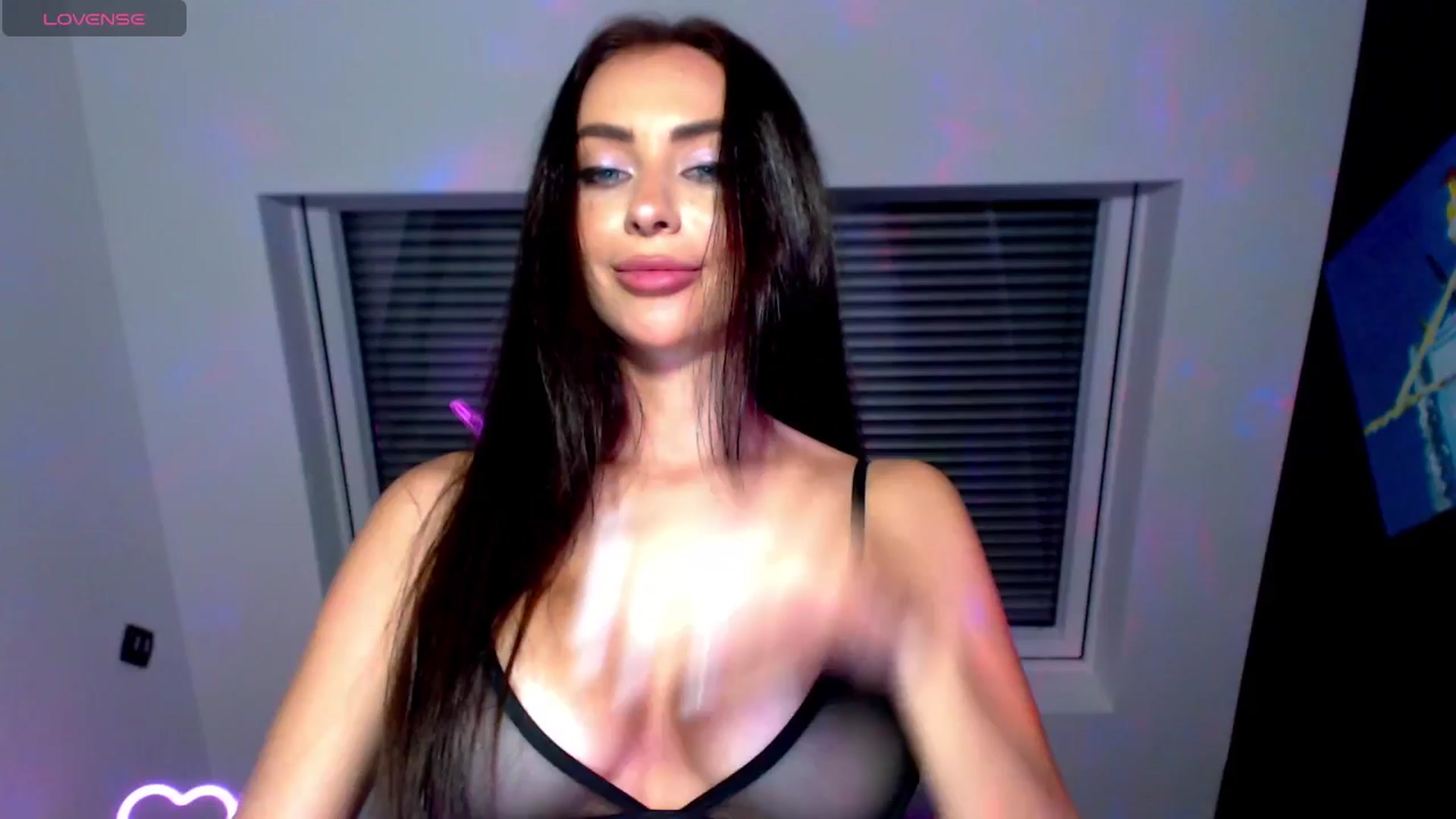 Gallery image thumbnail from Alliciya's myfreecams stream on, 08/16/2025, 18:01 image 5 of 20