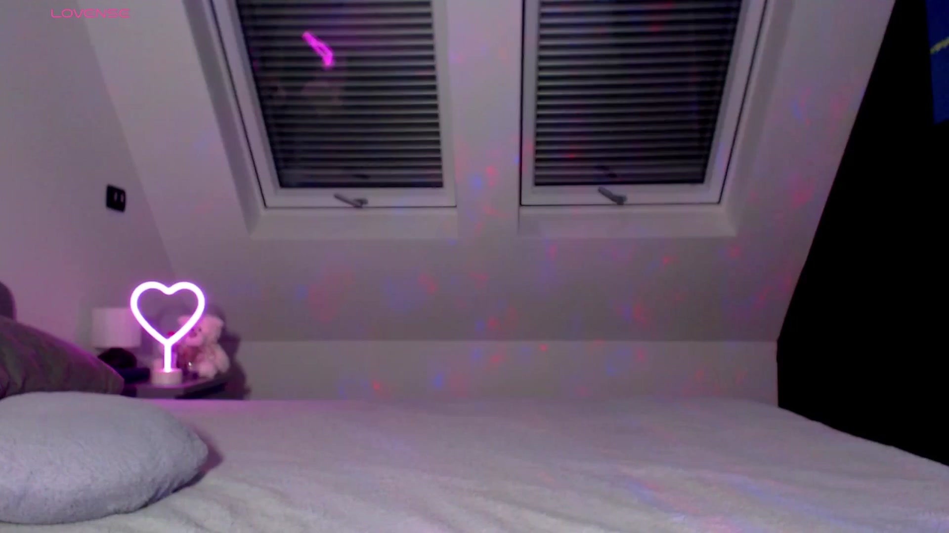 Gallery image thumbnail from Alliciya's myfreecams stream on, 08/23/2025, 14:10 image 2 of 20