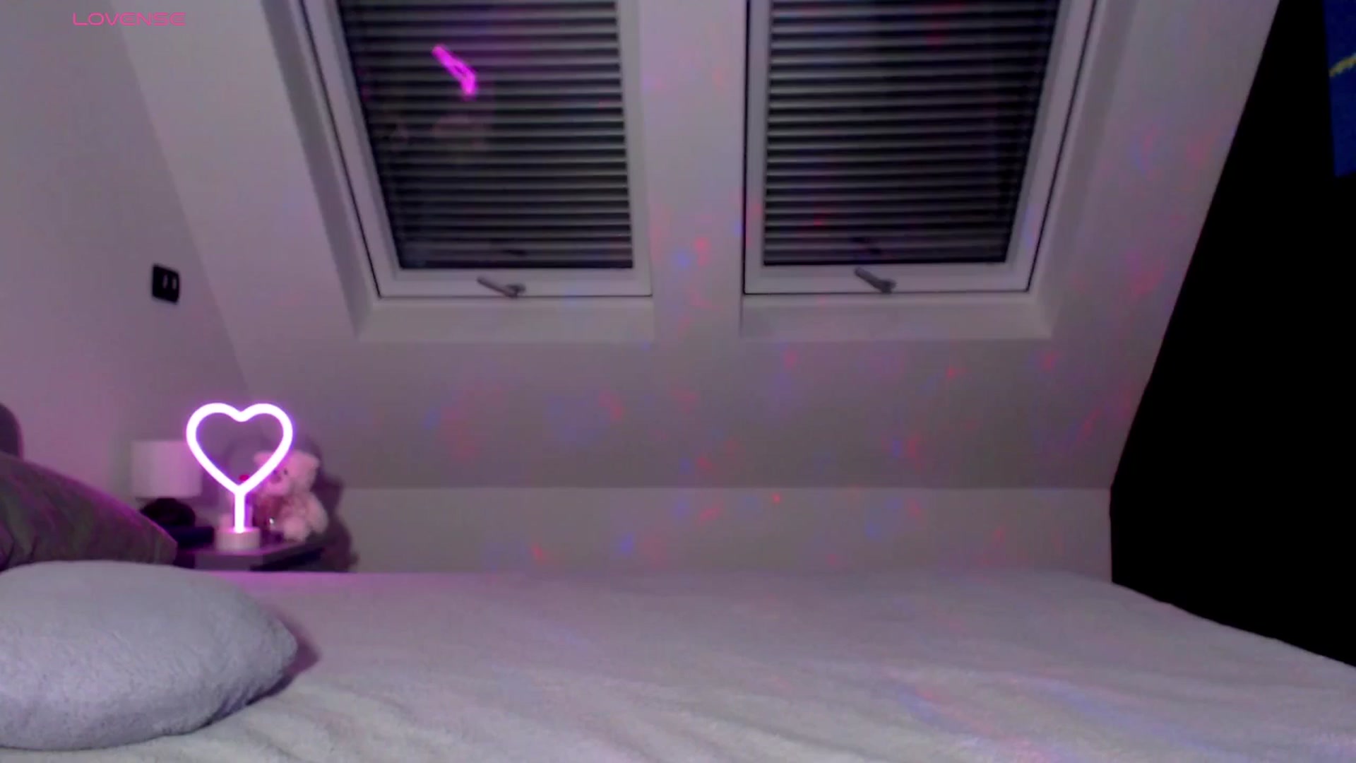 Gallery image thumbnail from Alliciya's myfreecams stream on, 08/23/2025, 14:10 image 3 of 20