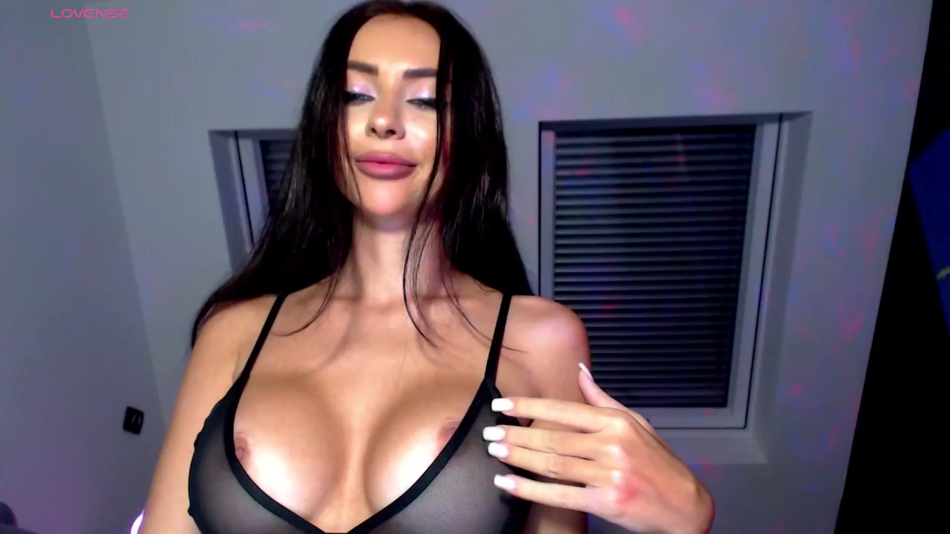 Gallery image thumbnail from Alliciya's myfreecams stream on, 08/24/2025, 18:57 image 15 of 20