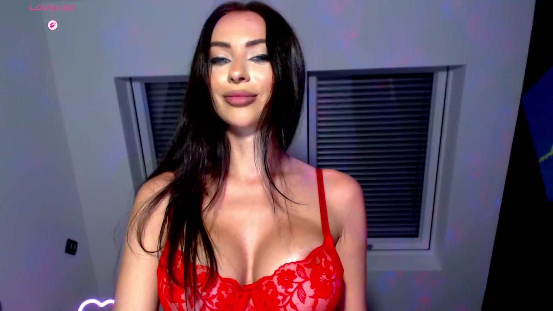 Gallery image thumbnail from Alliciya's myfreecams stream on, 09/05/2025, 19:06 image 9 of 20