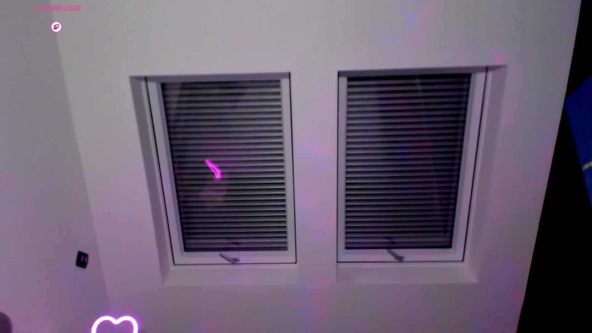 Gallery image thumbnail from Alliciya's myfreecams stream on, 09/25/2025, 17:38 image 18 of 20