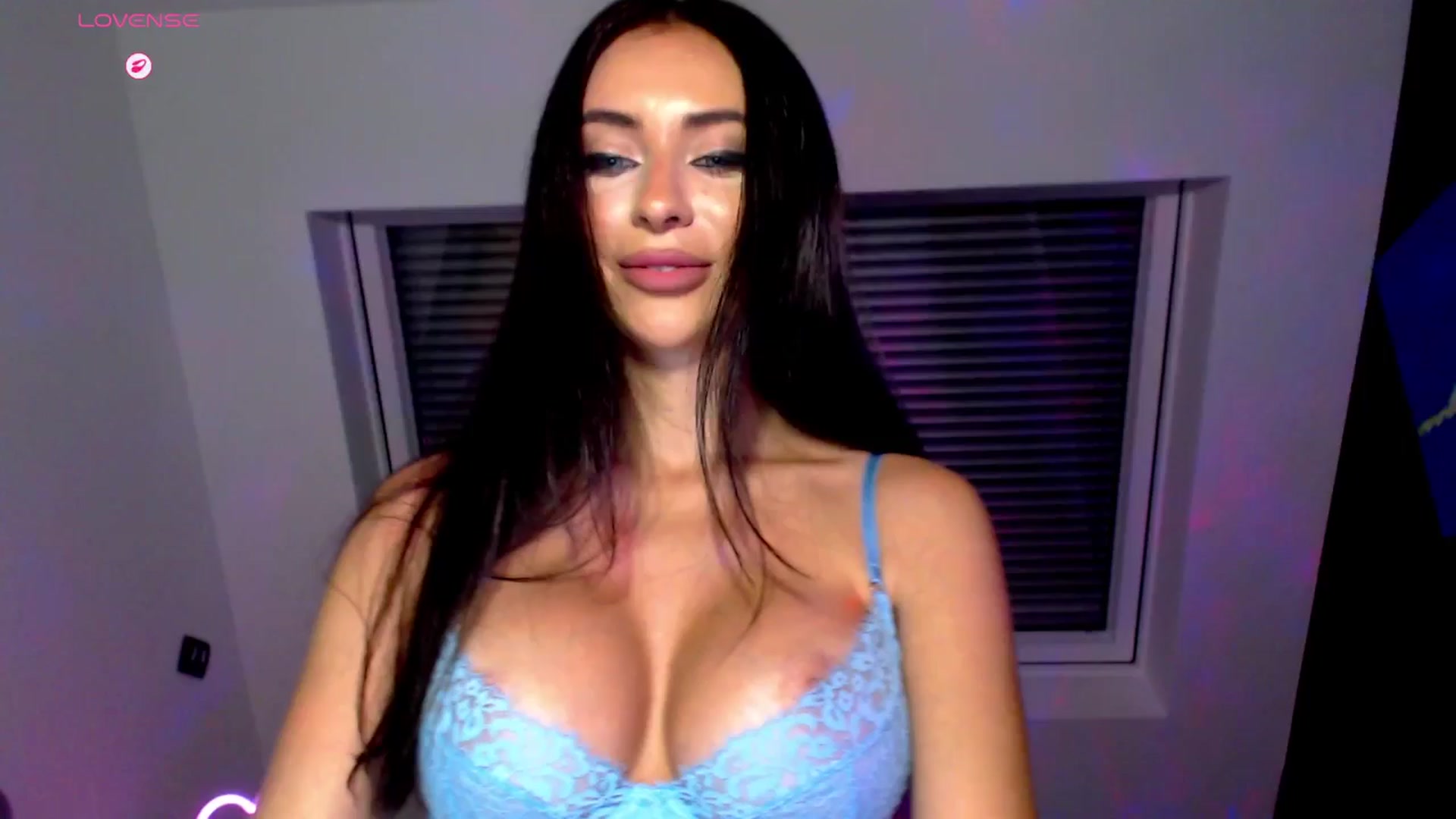 Gallery image thumbnail from Alliciya's myfreecams stream on, 10/02/2025, 22:30 image 1 of 20