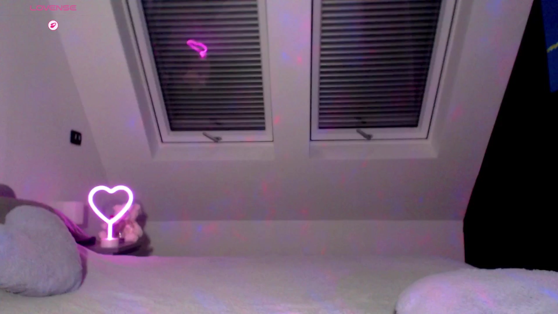 Gallery image thumbnail from Alliciya's myfreecams stream on, 10/11/2025, 18:38 image 11 of 20