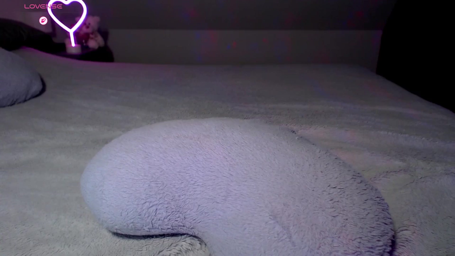 Gallery image thumbnail from Alliciya's myfreecams stream on, 10/15/2025, 22:35 image 20 of 20