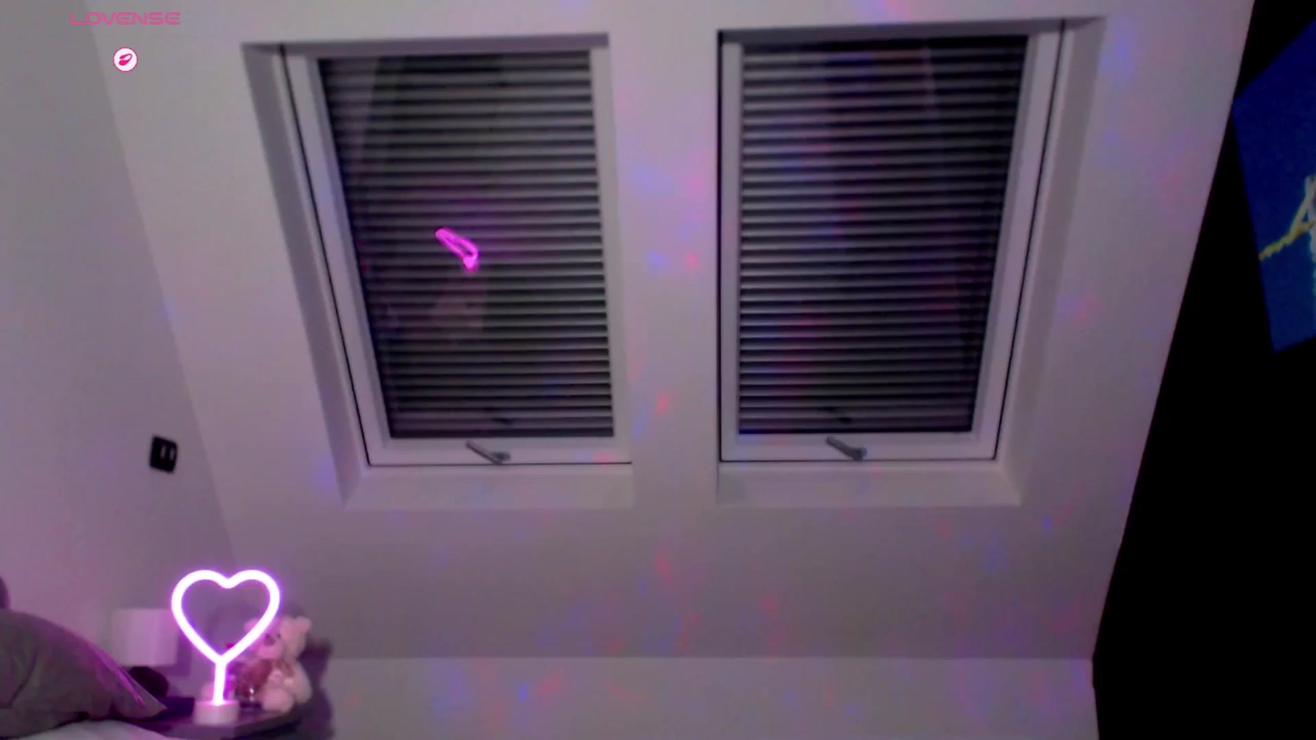 Gallery image thumbnail from Alliciya's myfreecams stream on, 10/18/2025, 22:47 image 15 of 20