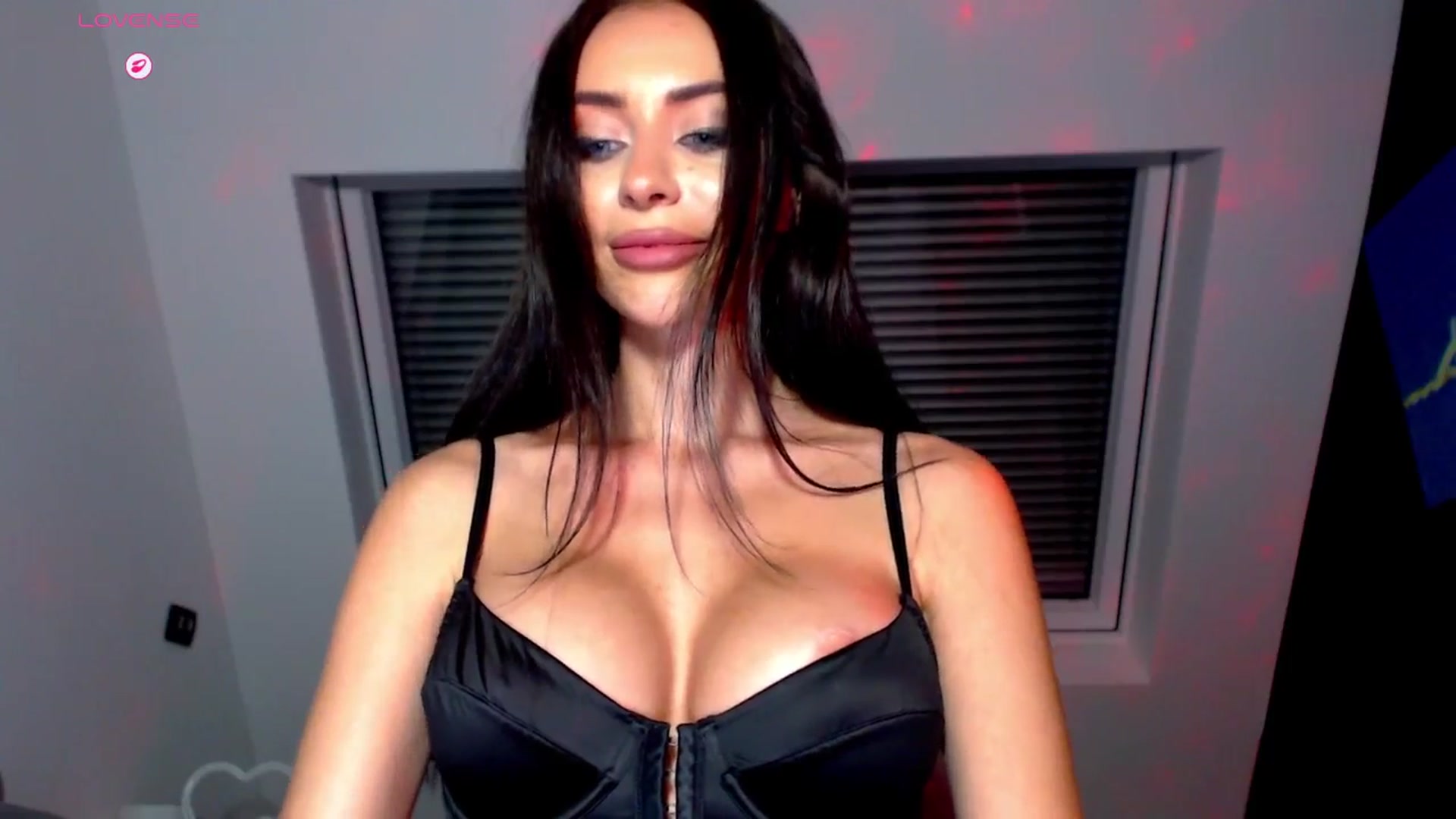 Gallery image thumbnail from Alliciya's myfreecams stream on, 10/25/2025, 18:07 image 18 of 20