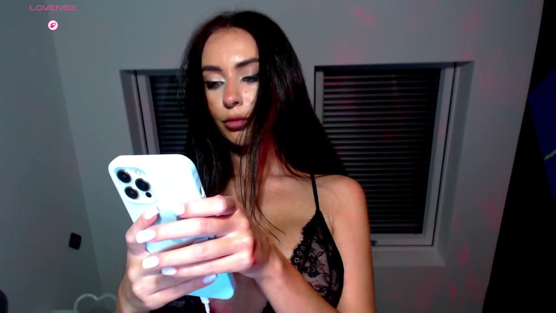 Gallery image thumbnail from Alliciya's myfreecams stream on, 11/04/2025, 22:53 image 19 of 20