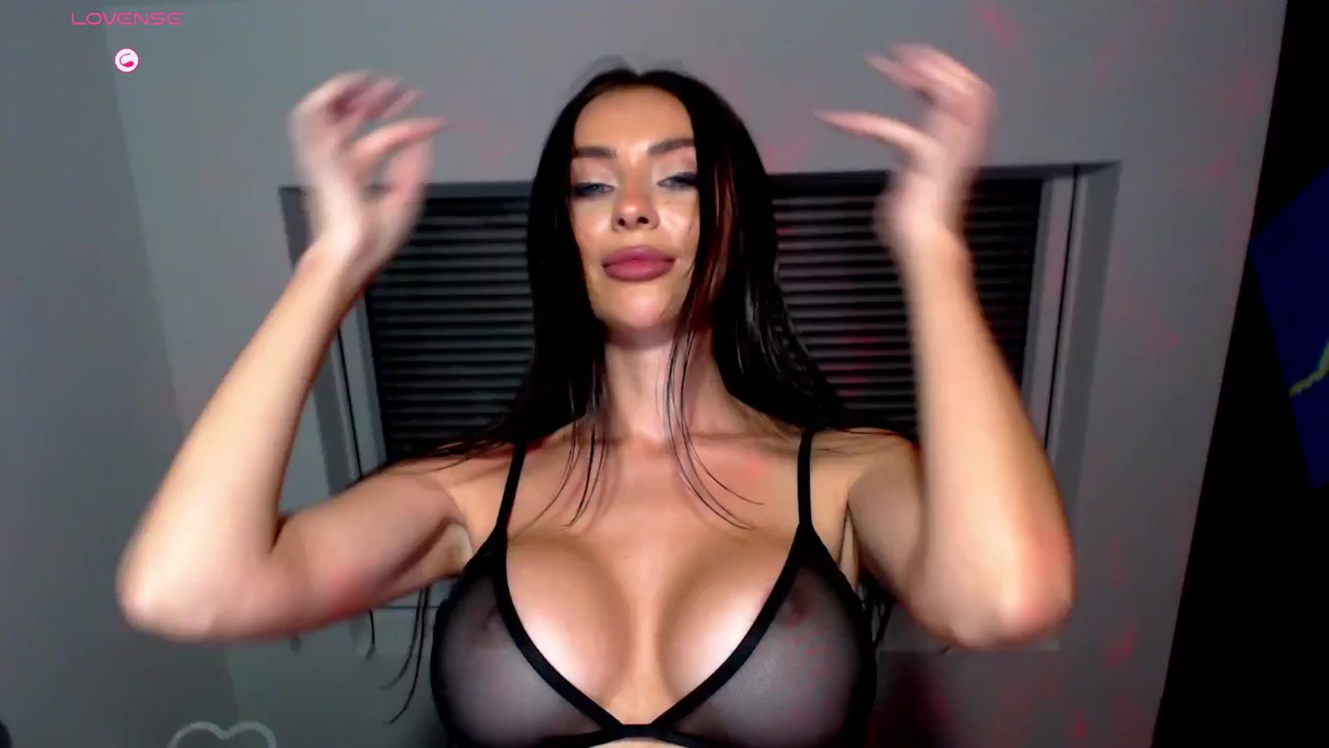 Gallery image thumbnail from Alliciya's myfreecams stream on, 11/19/2025, 18:58 image 5 of 20