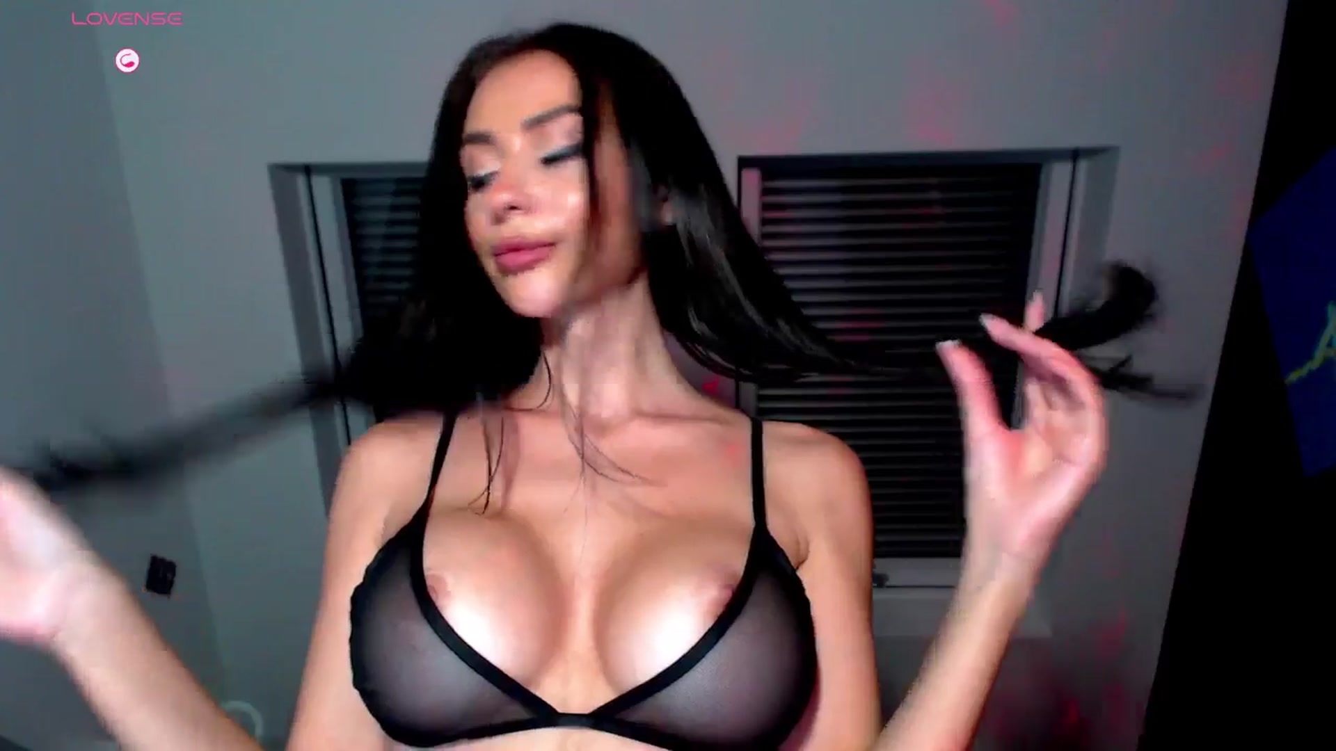 Gallery image thumbnail from Alliciya's myfreecams stream on, 11/20/2025, 24:17 image 17 of 20