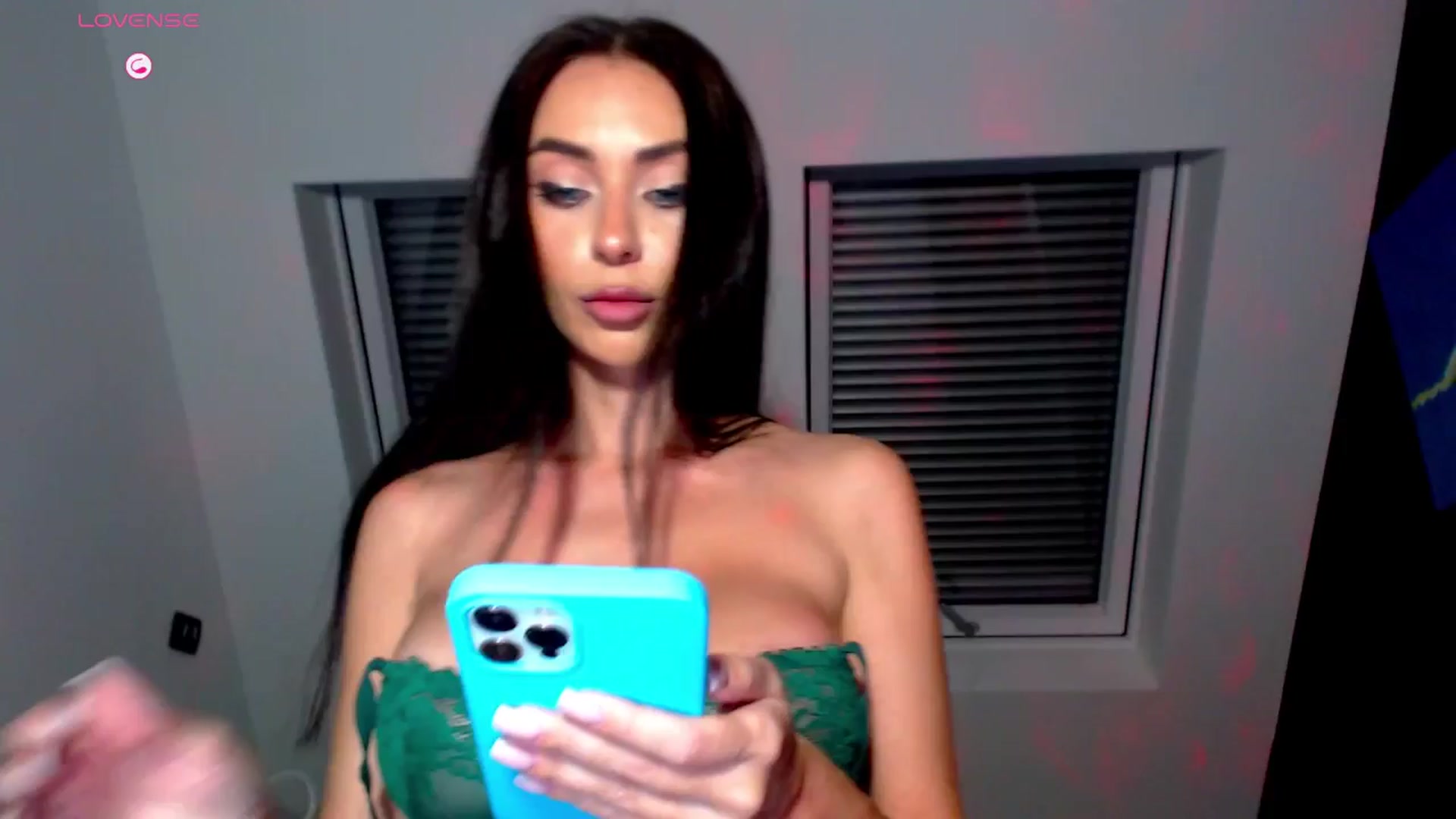 Gallery image thumbnail from Alliciya's myfreecams stream on, 11/20/2025, 16:41 image 1 of 20