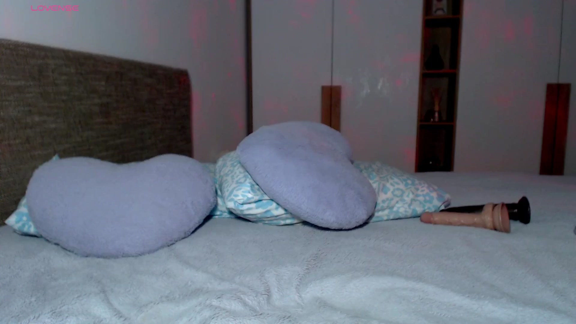 Gallery image thumbnail from Alliciya's myfreecams stream on, 01/22/2026, 19:18 image 15 of 20