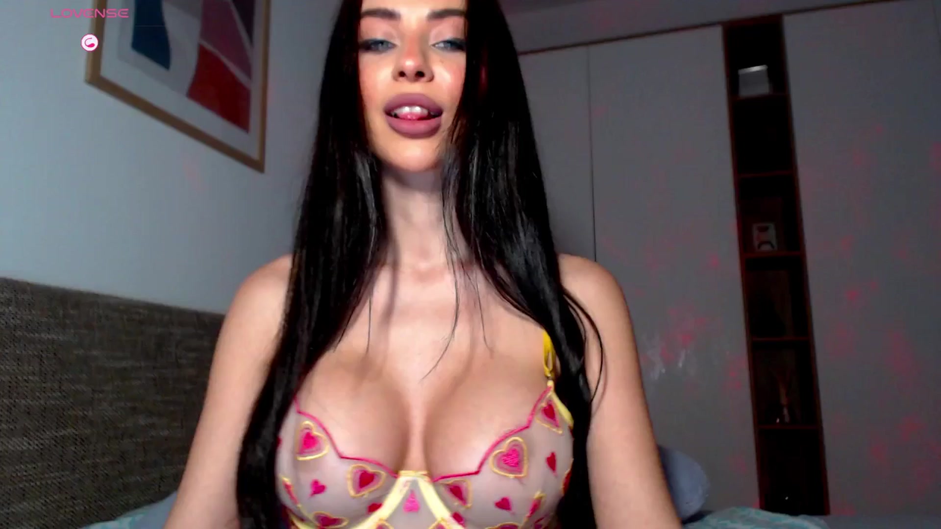 Gallery image thumbnail from Alliciya's myfreecams stream on, 01/25/2026, 17:39 image 10 of 20