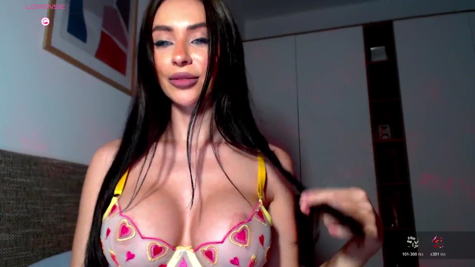 Gallery image thumbnail from Alliciya's myfreecams stream on, 02/08/2026, 22:00 image 3 of 20